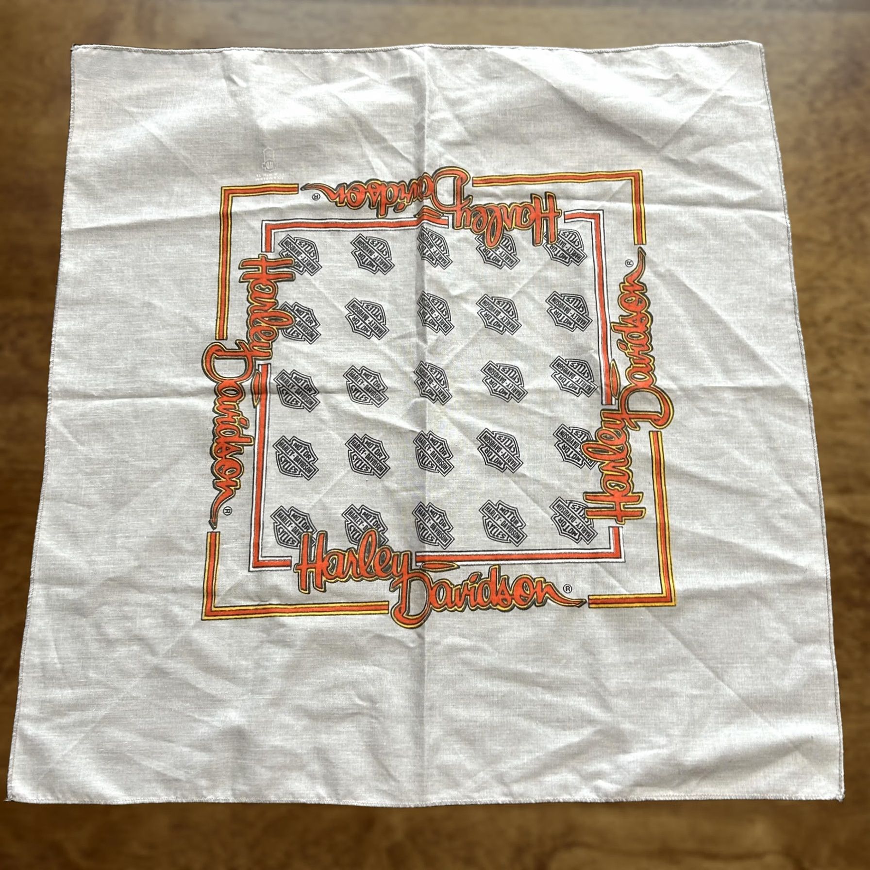 Harley Davidson VINTAGE 90s Harley-Davidson Gray Biker Motorcycle Square Scarf Bandana 22x22 Mens Size ONE SIZE - 1 Thumbnail
