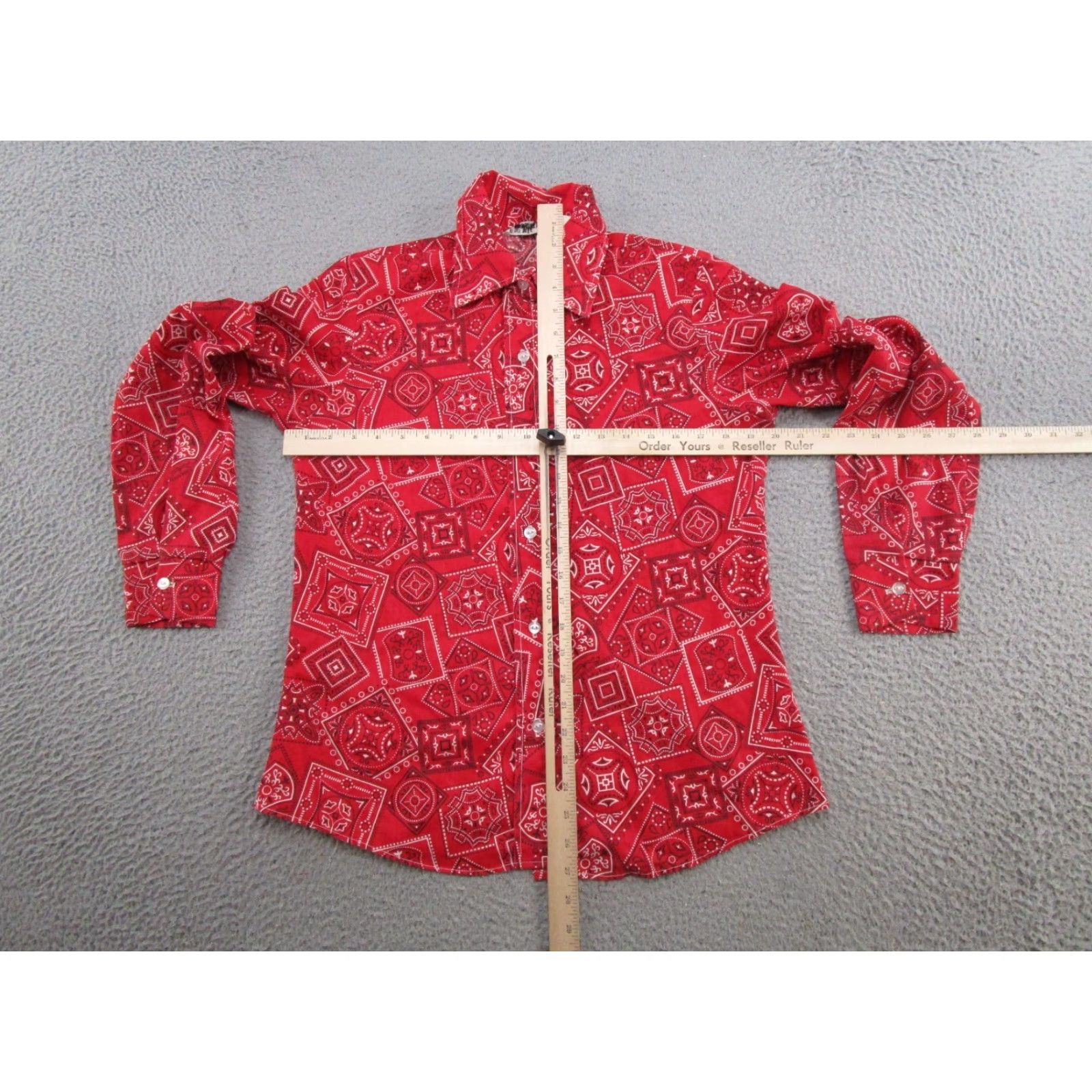Vintage VINTAGE Durable Paisley Shirt Button-Down 70s 80s Long Sleeve Red 38 Men Shirt Retro Mens Size US M / EU 48-50 / 2 - 4 Thumbnail