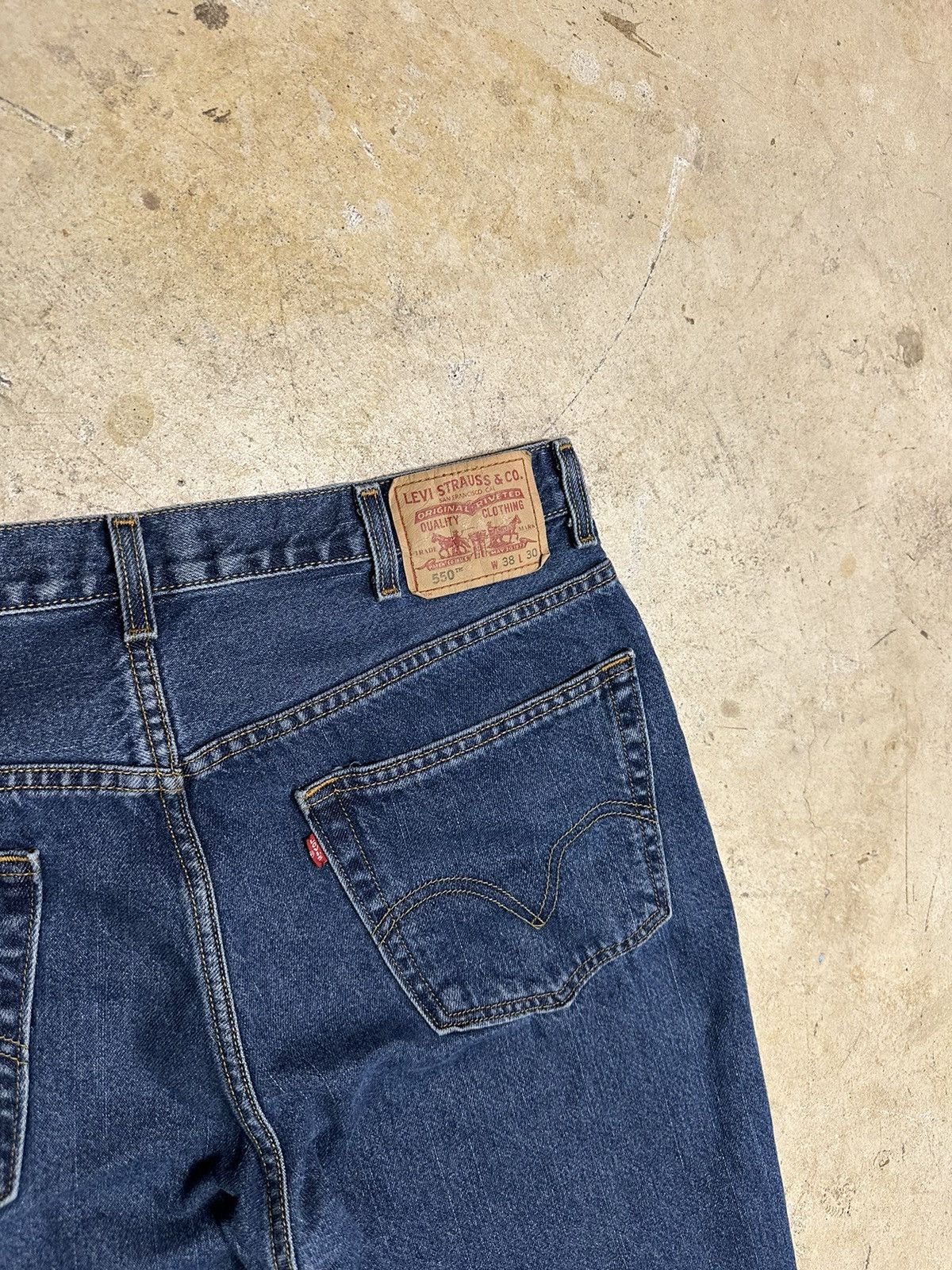 Levi's × Vintage Vintage Men’s Jeans Pants Levi’s 550 USA Size US 38 / EU 54 - 6 Thumbnail