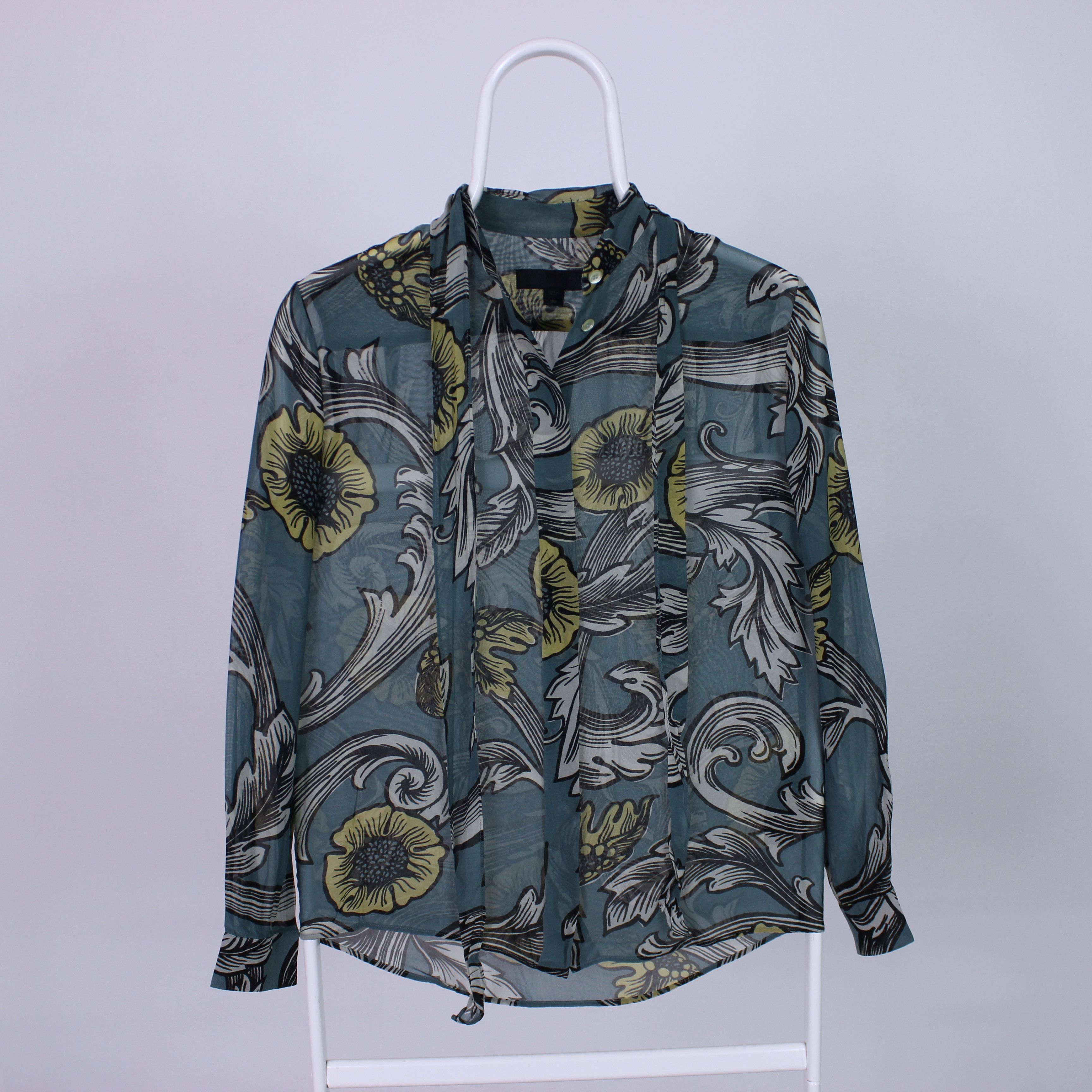 Burberry Burberry Prosum shirt button Ups multi logo flowers silk Size S / US 4 / IT 40 - 1 Thumbnail