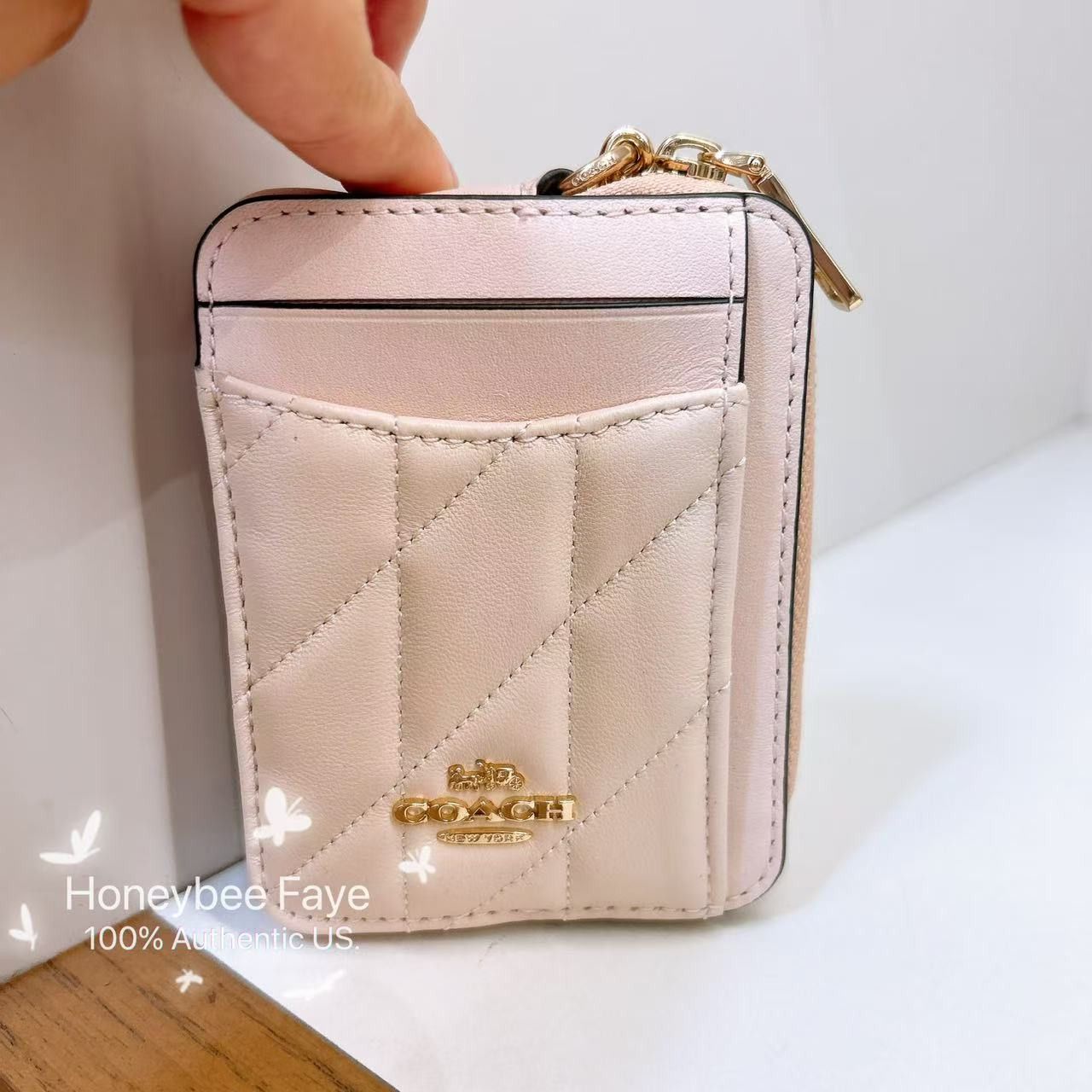 Coach NWT Coach Zip Card Case With Quilting CZ467 Size ONE SIZE - 1 Thumbnail