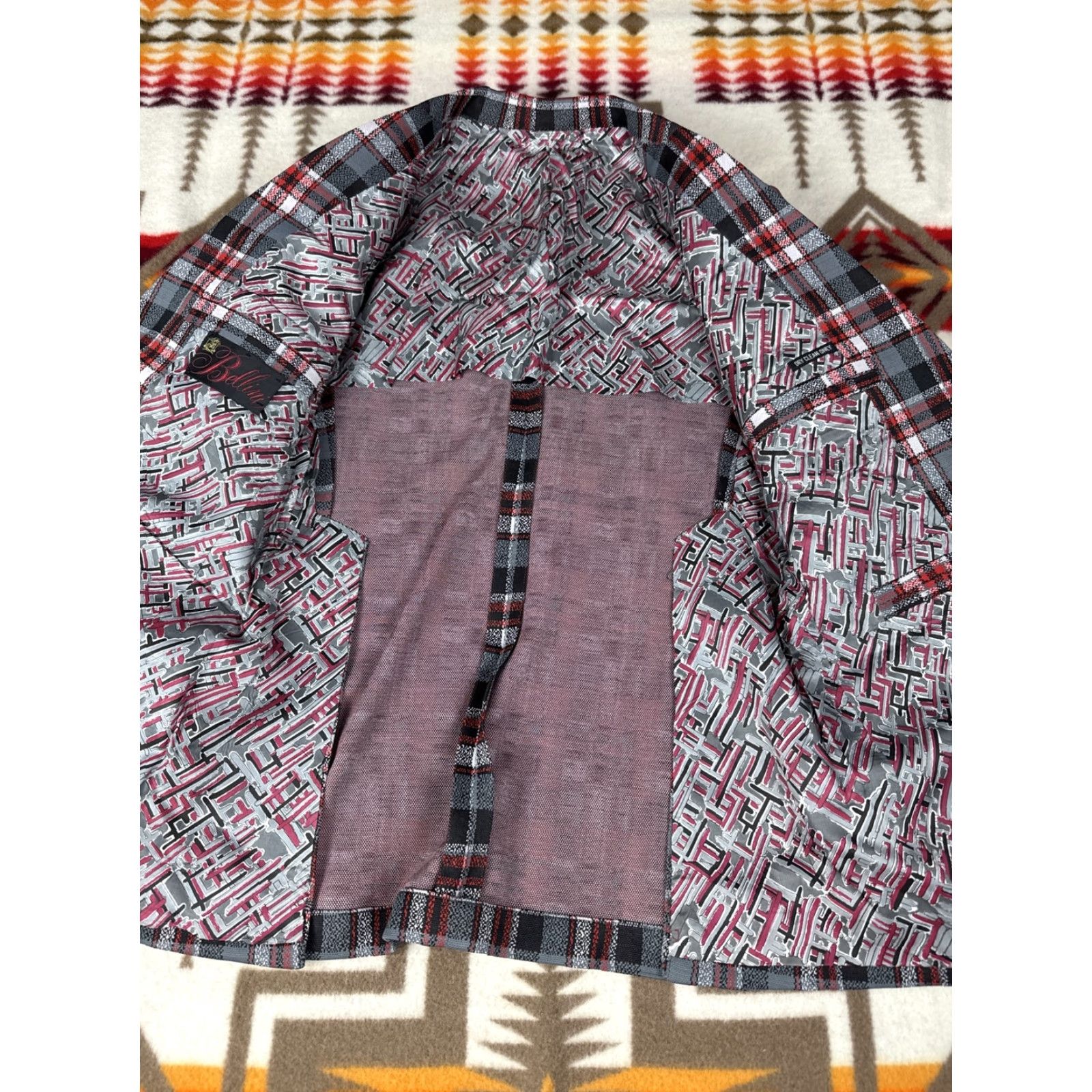 Vintage VINTAGE Bellini Plaid Blazer Sport Coat 70s Red Gray See Measurements Sz 39 Men Blazer Modern Sports 39 Gray Mens Size 40R - 3 Thumbnail