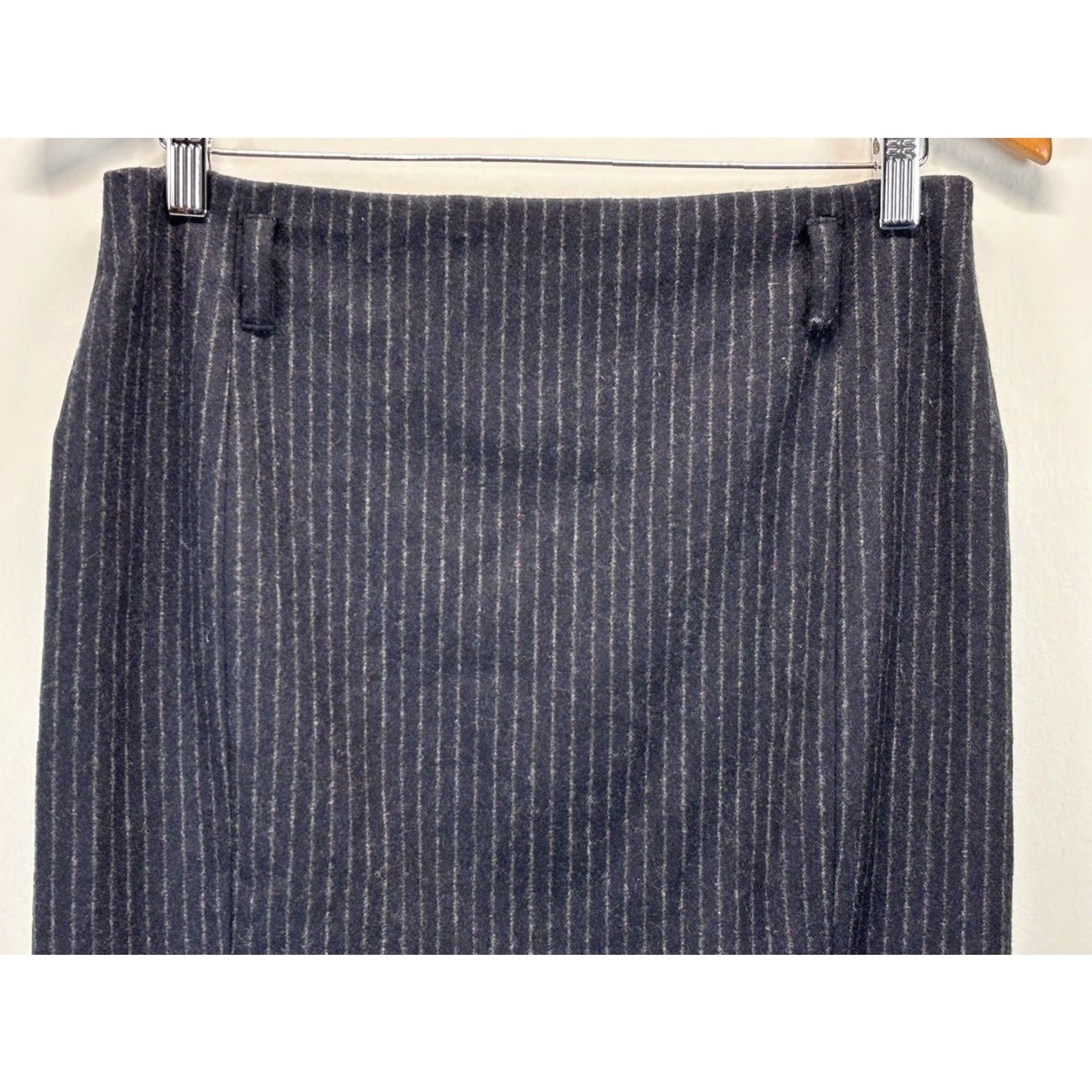 Ralph Lauren Ralph Lauren Rugby Wool Skirt, Size 8, Navy Blue, Pinstripe, Lined, Womens Size 30" / US 8 / IT 44 - 2 Thumbnail