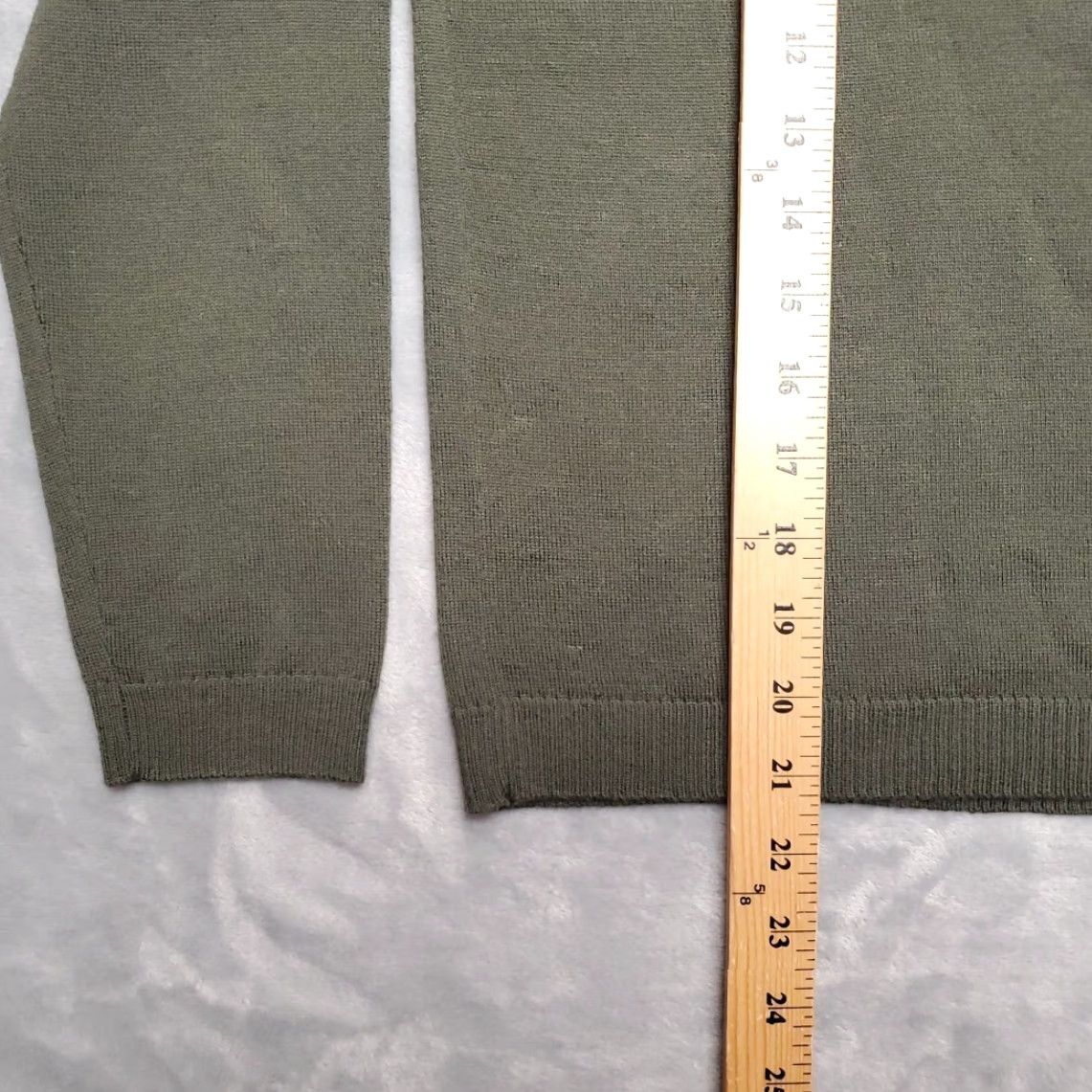 Pendleton VINTAGE Pendleton Sweater Womens S Green 100% Merino Wool Turtleneck Retro Classic Pullover Long Sleeve Knit Solid Womens Size S / US 4 / IT 40 - 6 Thumbnail