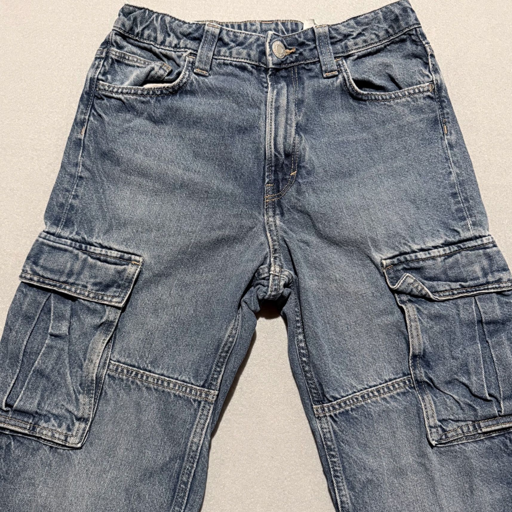 H&M H&M Cargo Jeans Women Blue Denim Mid Rise Straight Loose Fit Pockets 14 90s Cargo Jeans Womens Blue Denim Mid Rise Straight Loose Fit Pockets 14 Size 36" / US 14 / IT 50 - 3 Thumbnail
