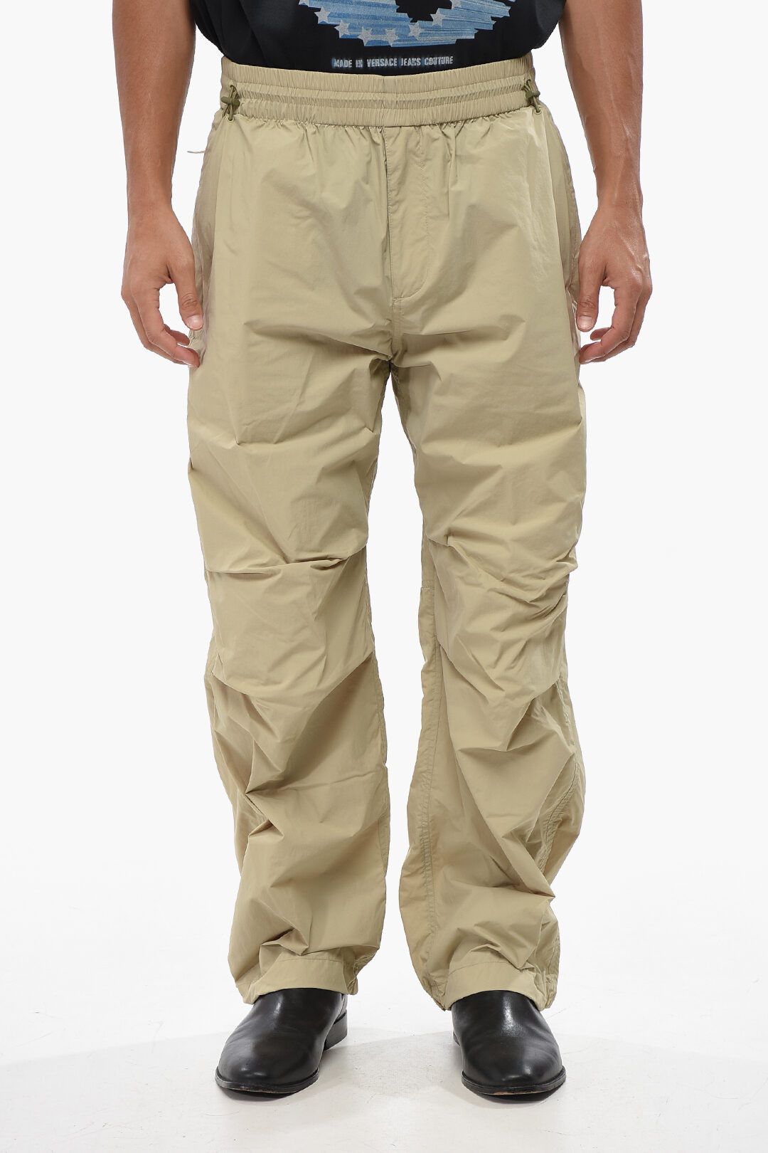 Burberry og1mm1125 Solid Color Nylon Pant in Beige Size US 30 / EU 46 - 1 Thumbnail