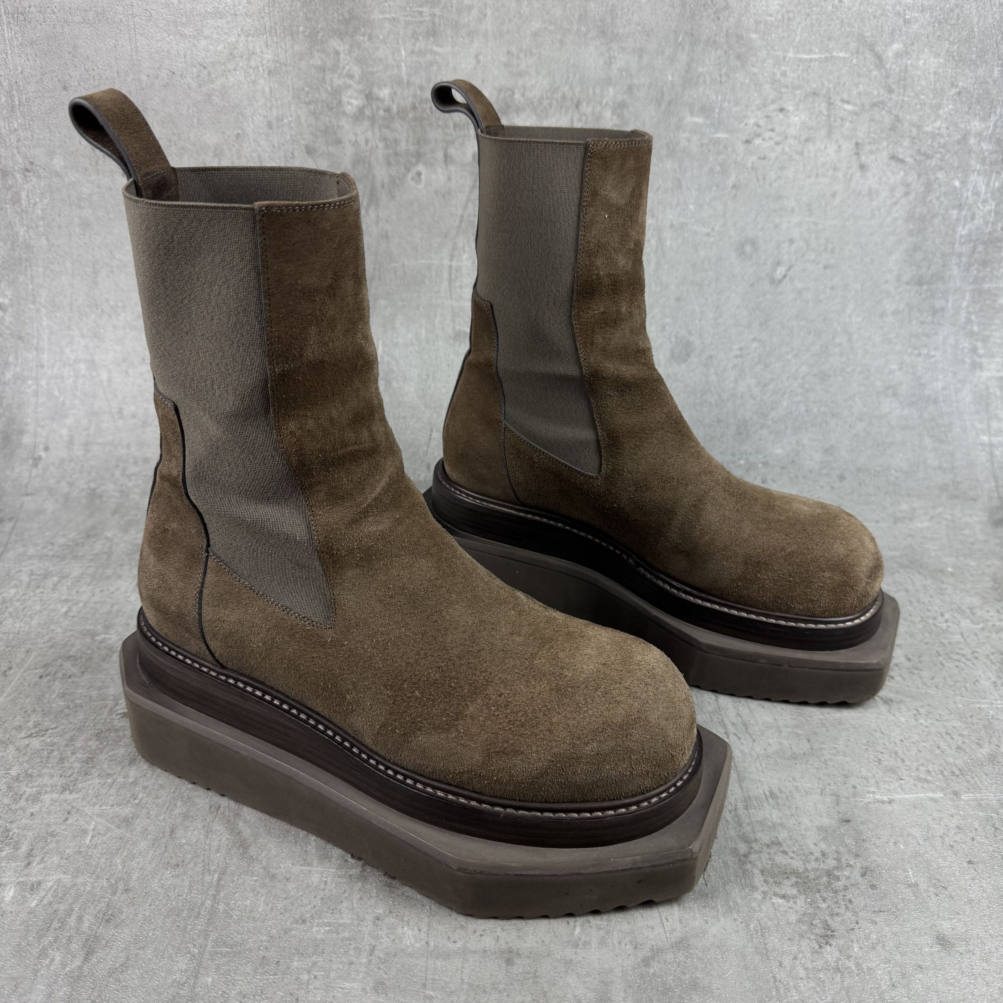 Rick Owens RICK OWENS Beatle Turbo Cyclops Boots Suede Dust Size US 8 / EU 41 - 1 Thumbnail