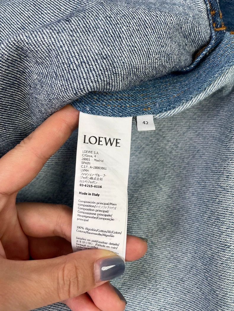 Loewe LOEWE SS22 Logo Plating Interface Pocket Workwear Buttoned Size S / US 4 / IT 40 - 4 Thumbnail