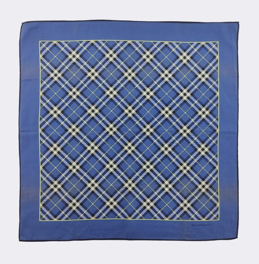 Burberry Vintage Burberry Handkerchief Neckerchief Bandana H206M Size ONE SIZE - 1 Thumbnail