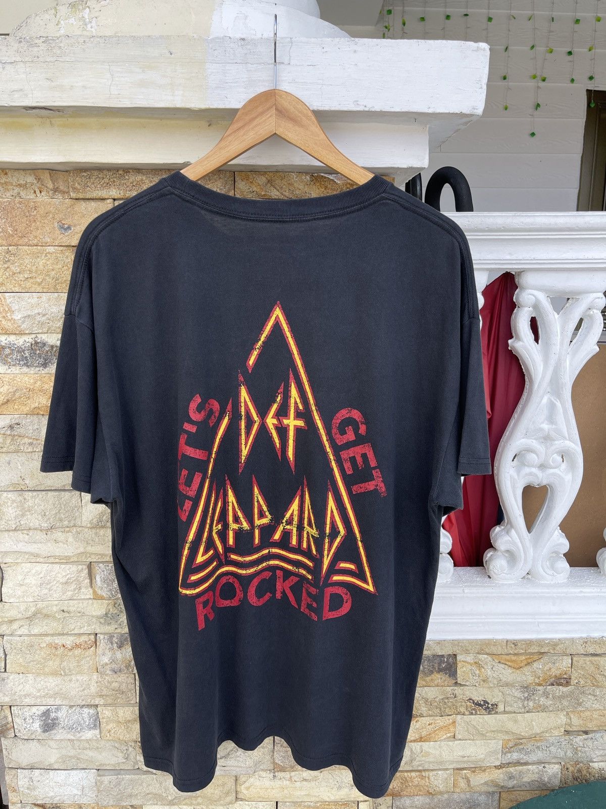 Band Tees Last Drop🔥Rare🔥Vintage Def Leppard Adrenalize Tour T Shirt Size US L / EU 52-54 / 3 - 2 Thumbnail