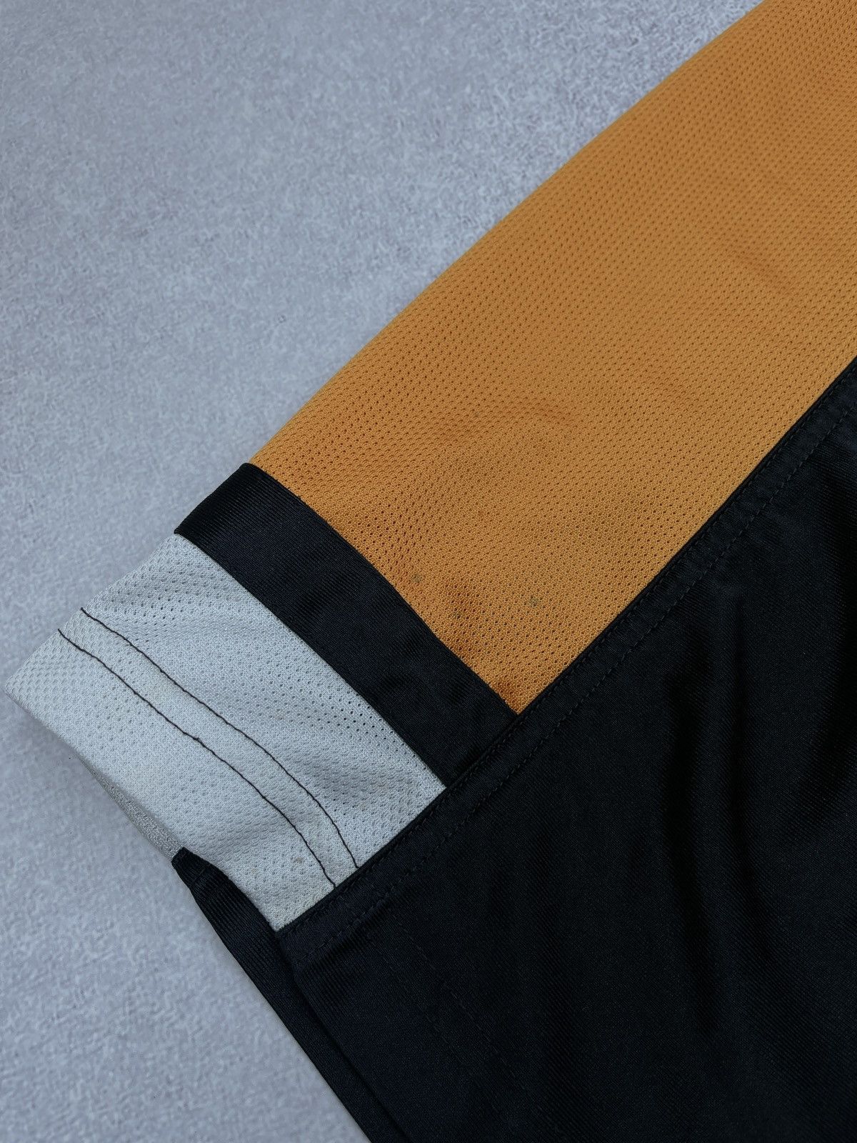 Nike Vintage Nike Basketball Black Shorts Drill Y2K ACG TECH Size US 34 / EU 50 - 5 Thumbnail