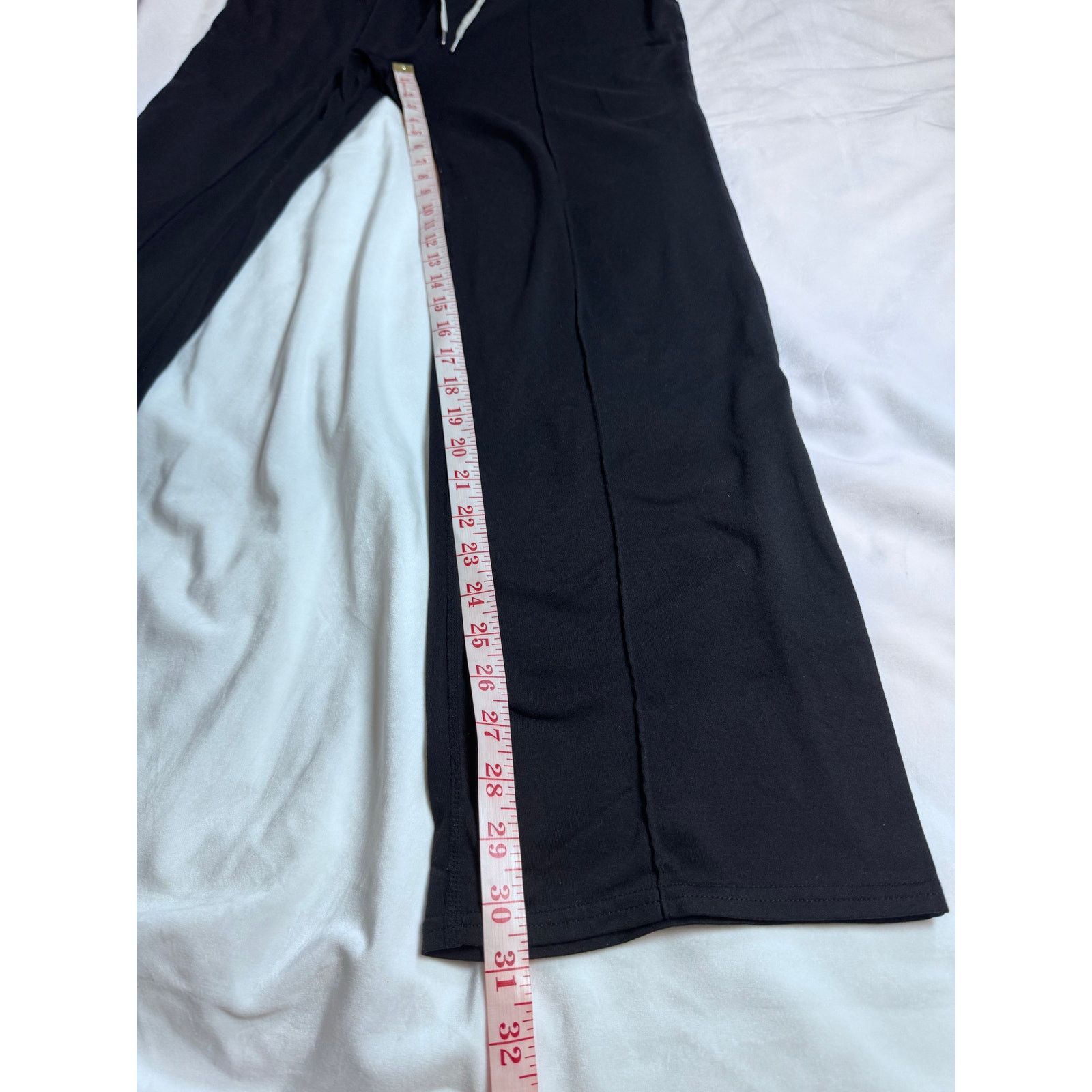 Vuori Vuori Halo Wide Leg Flare Pant Joggers Women’s Size Large L Size 34" / US 12 / IT 48 - 7 Thumbnail