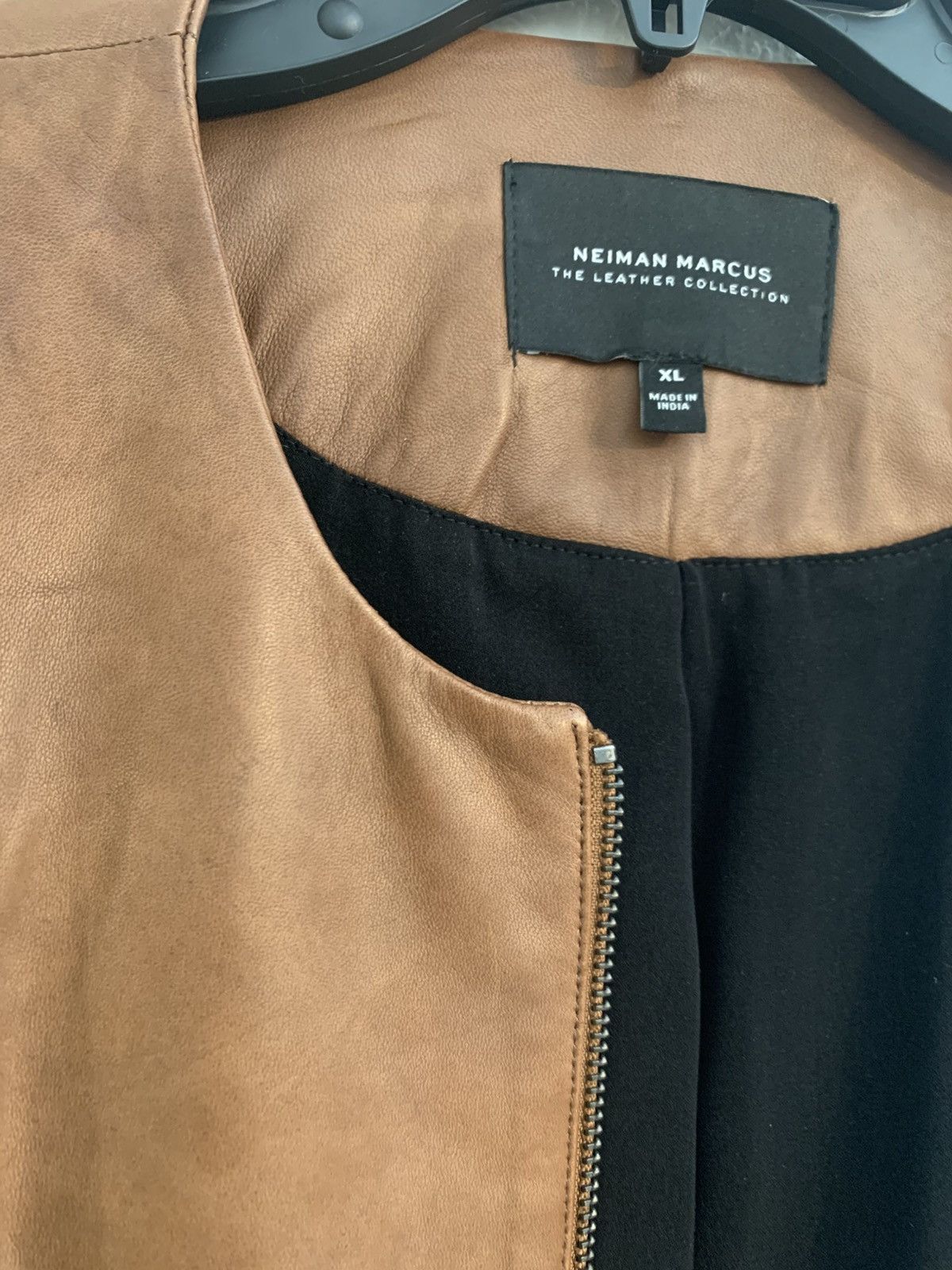Neiman Marcus Neiman Marcus Leather Jacket Size XL / US 12-14 / IT 48-50 - 4 Thumbnail
