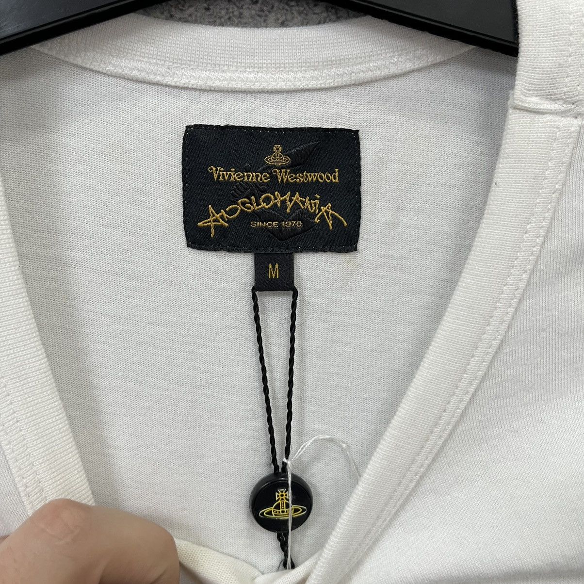 Vivienne Westwood Vivienne westwood t-shirt big logo Size US M / EU 48-50 / 2 - 9 Thumbnail