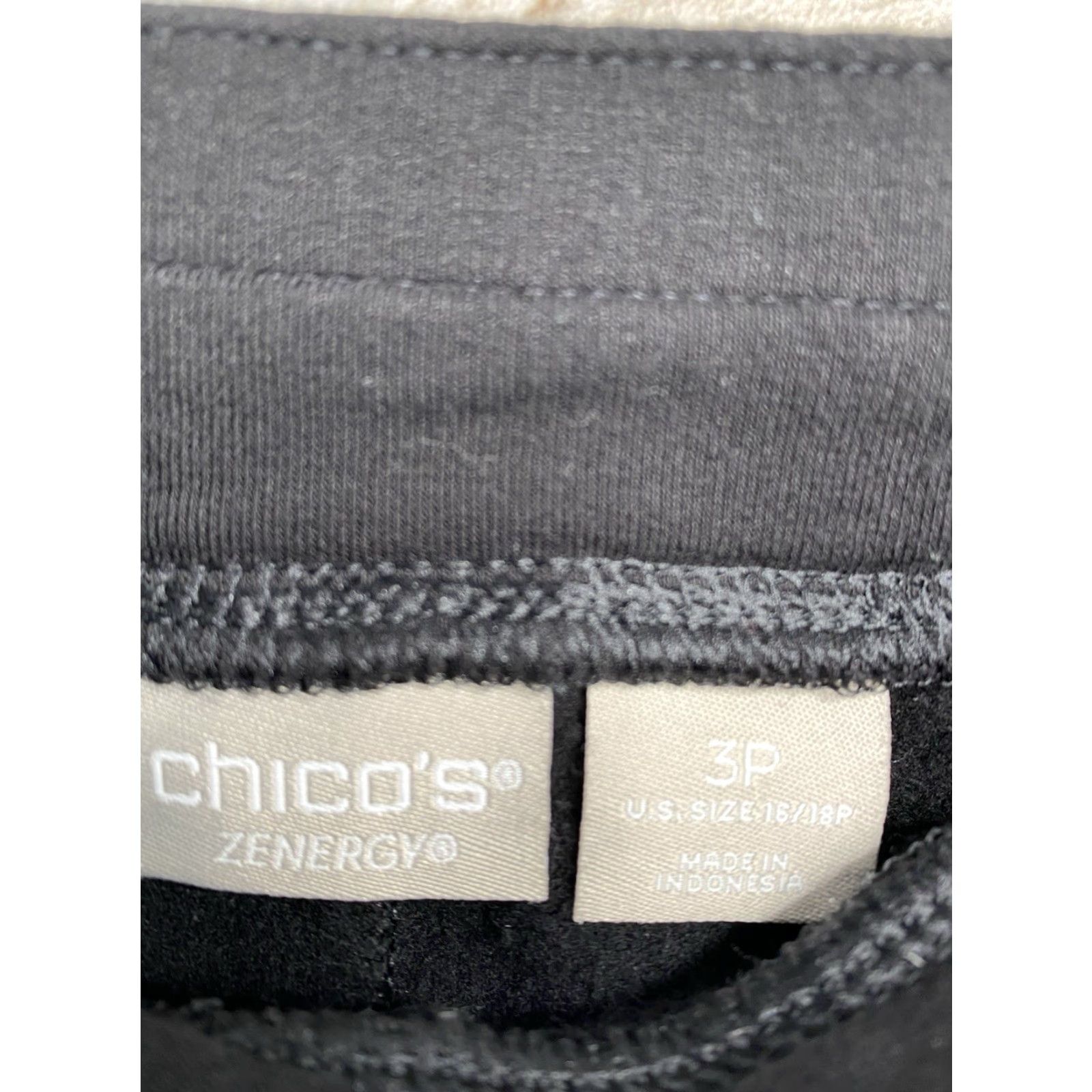 Vintage Chicos Zenergy Leggings Womens XL 3P 16/18P Black Stretch Soft Ankle Pants Size 40" / US 18 - 5 Thumbnail