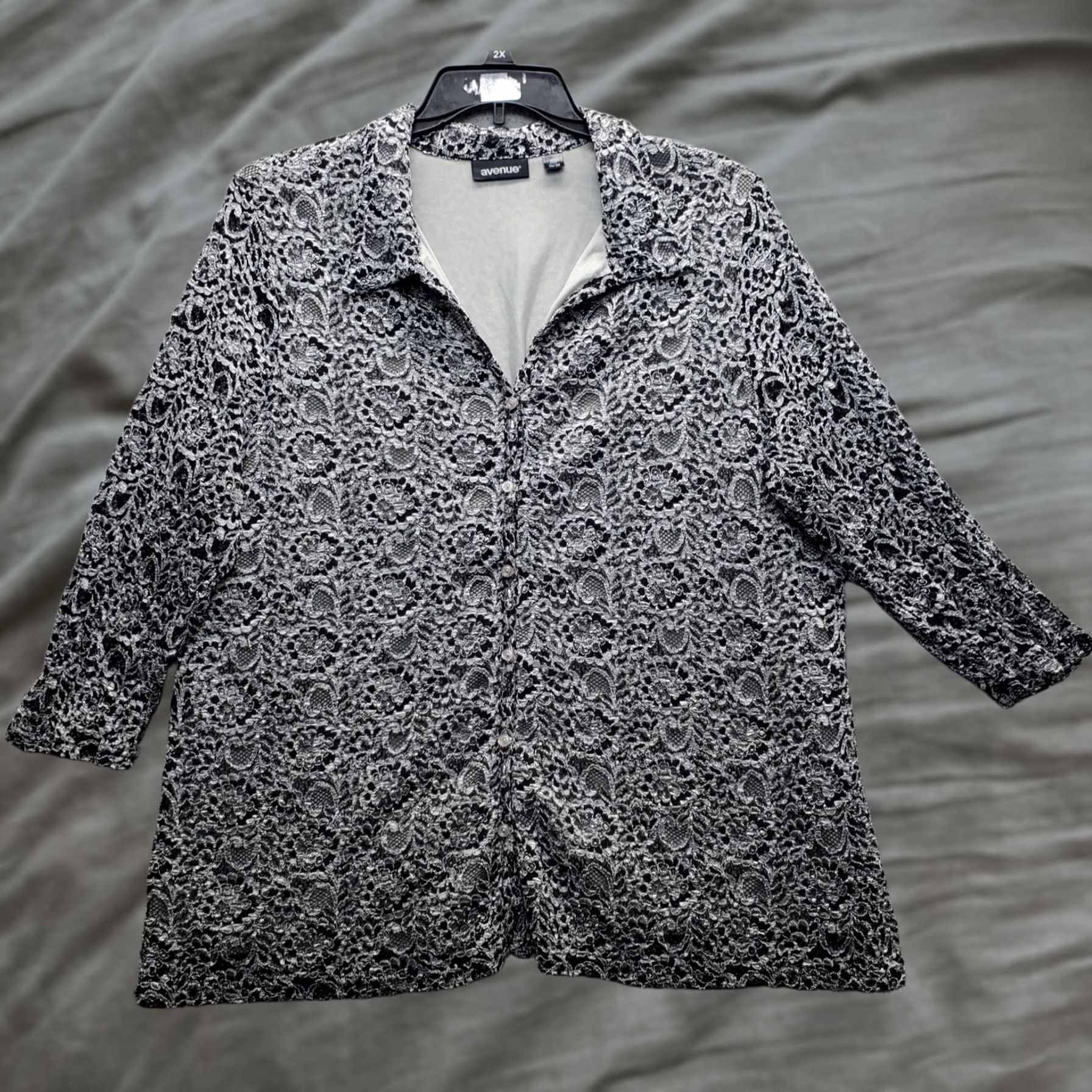 Avenue Avenue Shirt Womens 26/28 Multicolor Floral Lace Lined 3/4 Sleeve Button-Up Size 4XL / US 24-26 - 1 Thumbnail