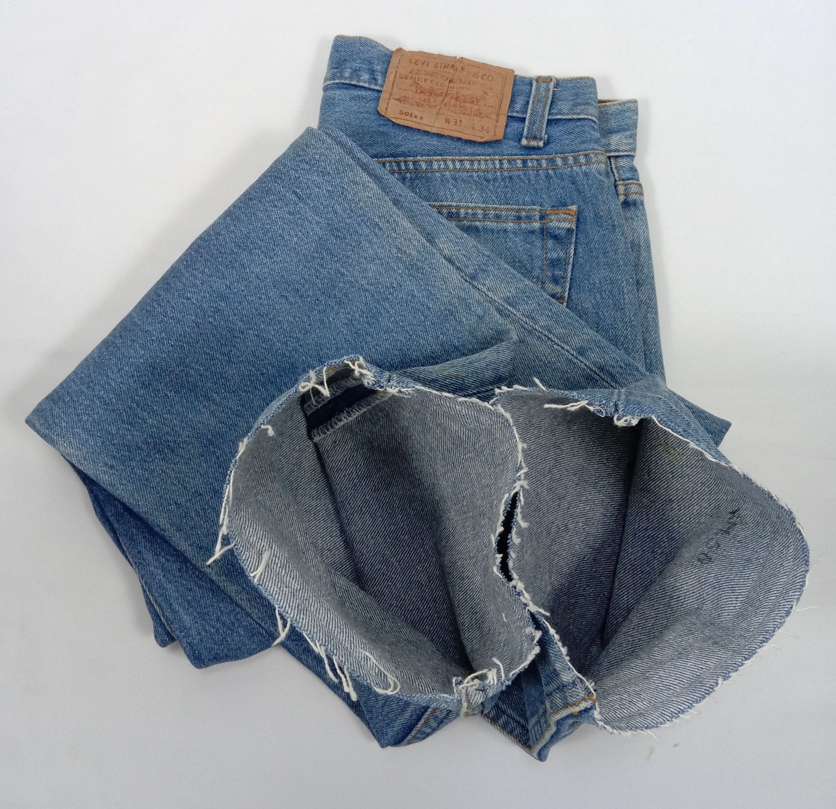Levi's Vintage Levi's 501 Jeans Blue Wash Buttons Fly Denim Size 29" - 14 Thumbnail