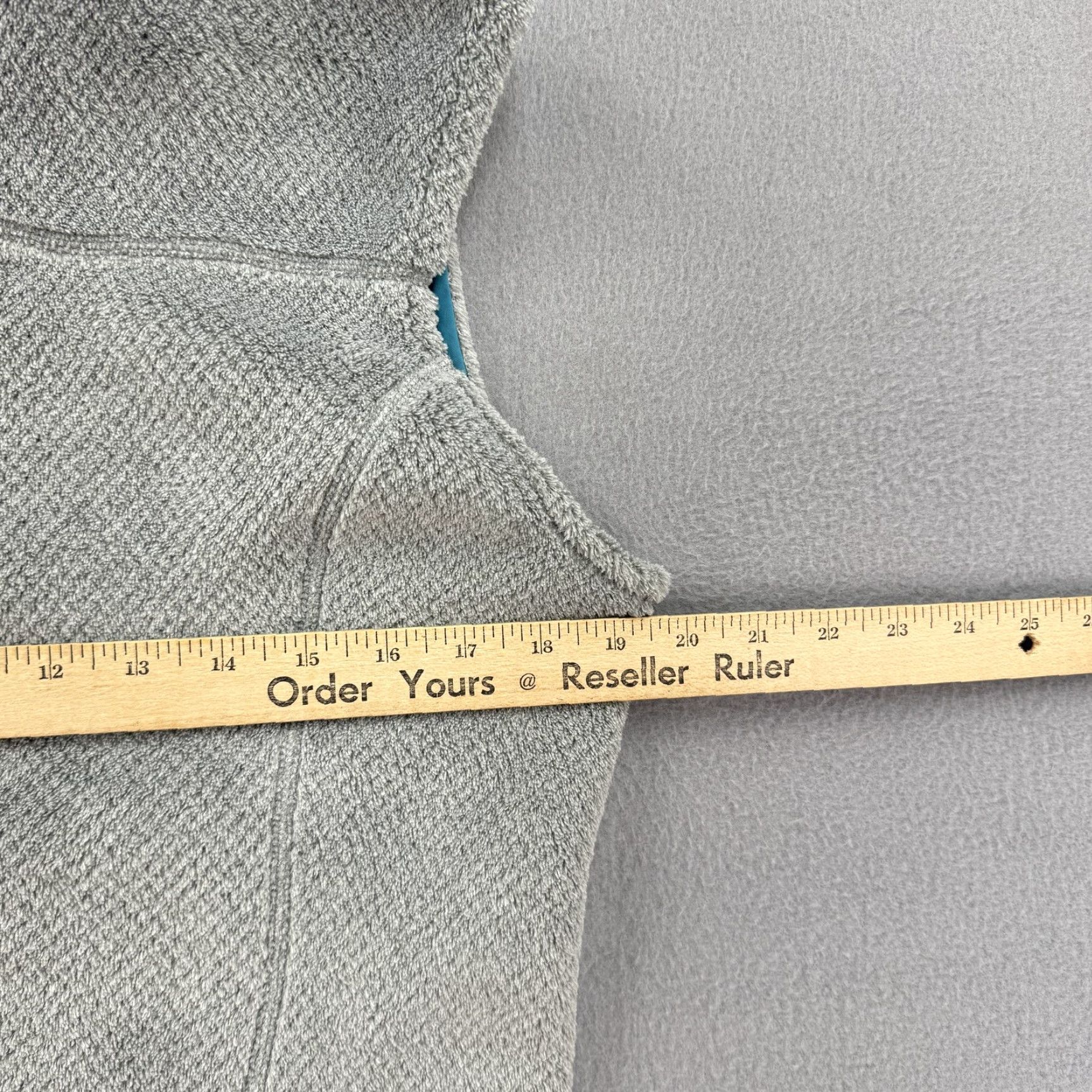 Patagonia Patagonia Vest Womens Large Gray Blue Full Zip Fleece Synchilla Outdoor Classic Casual Travel 90s Mens Womens Boys Girls Size L / US 10 / IT 46 - 5 Thumbnail