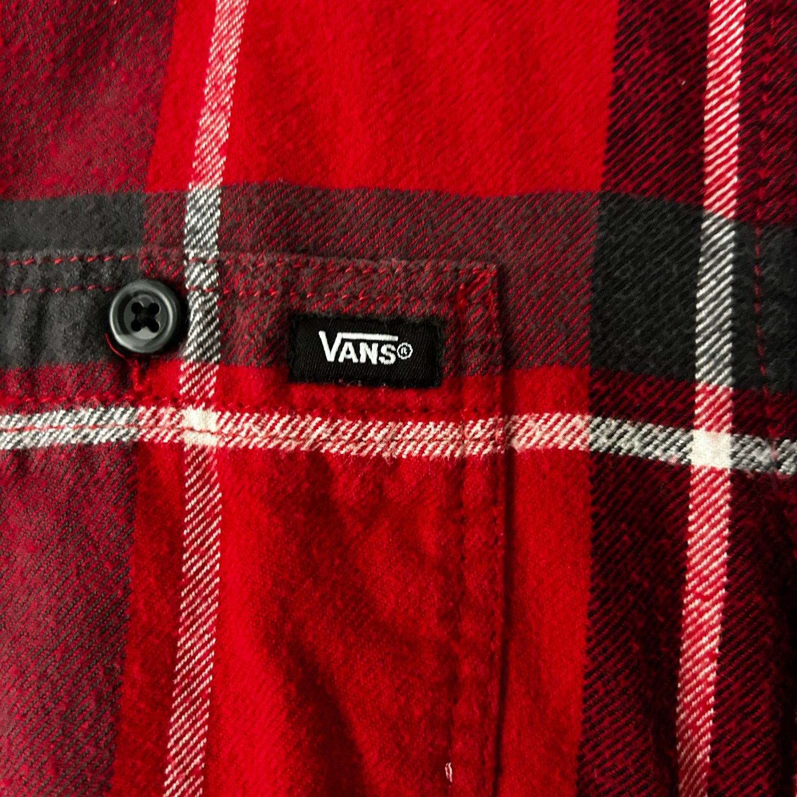 Vans Men’s VANS classic red button-down plaid shirt, size large Size US L / EU 52-54 / 3 - 2 Thumbnail