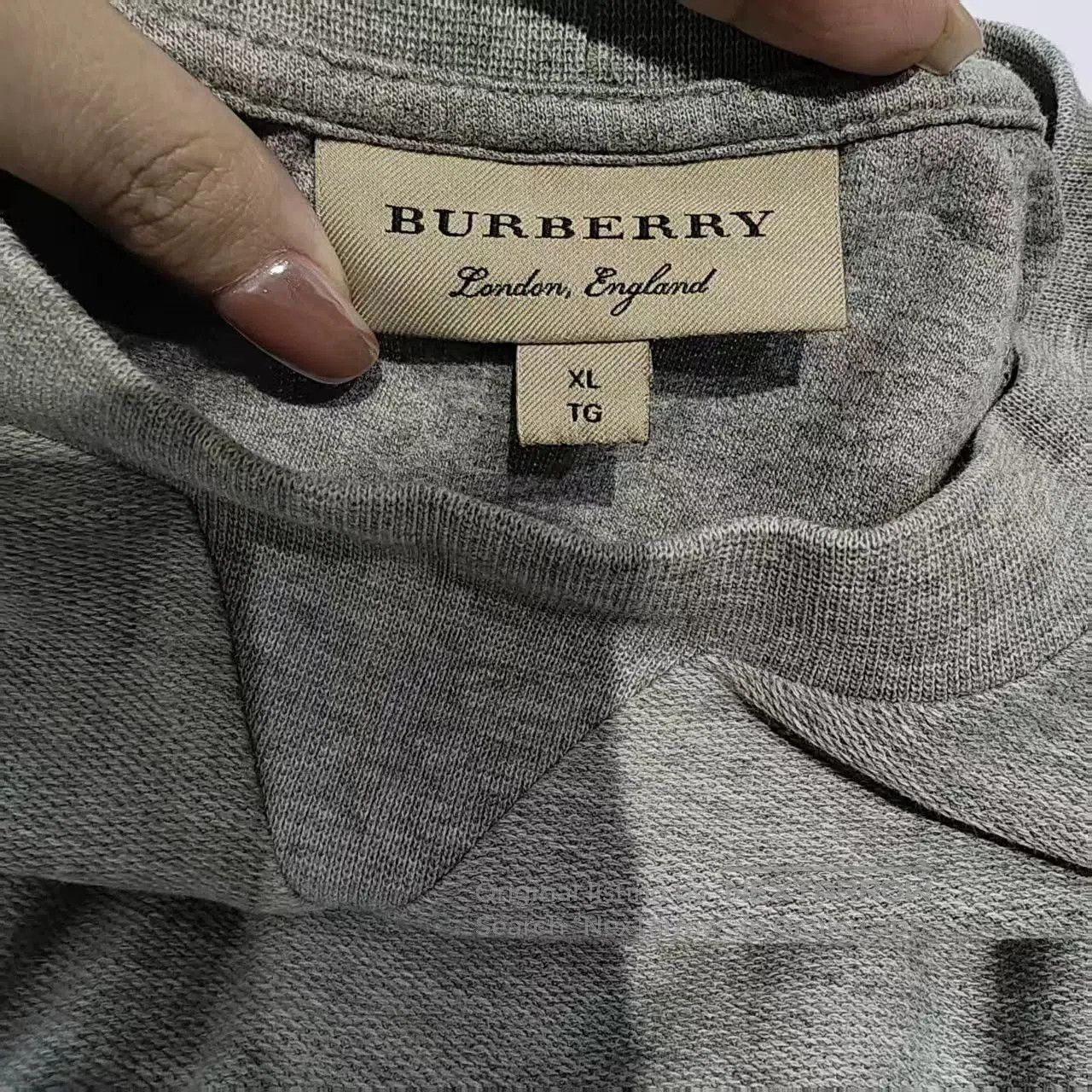 Burberry burberry long sleeve knit sweater with logo. Size US XL / EU 56 / 4 - 3 Thumbnail