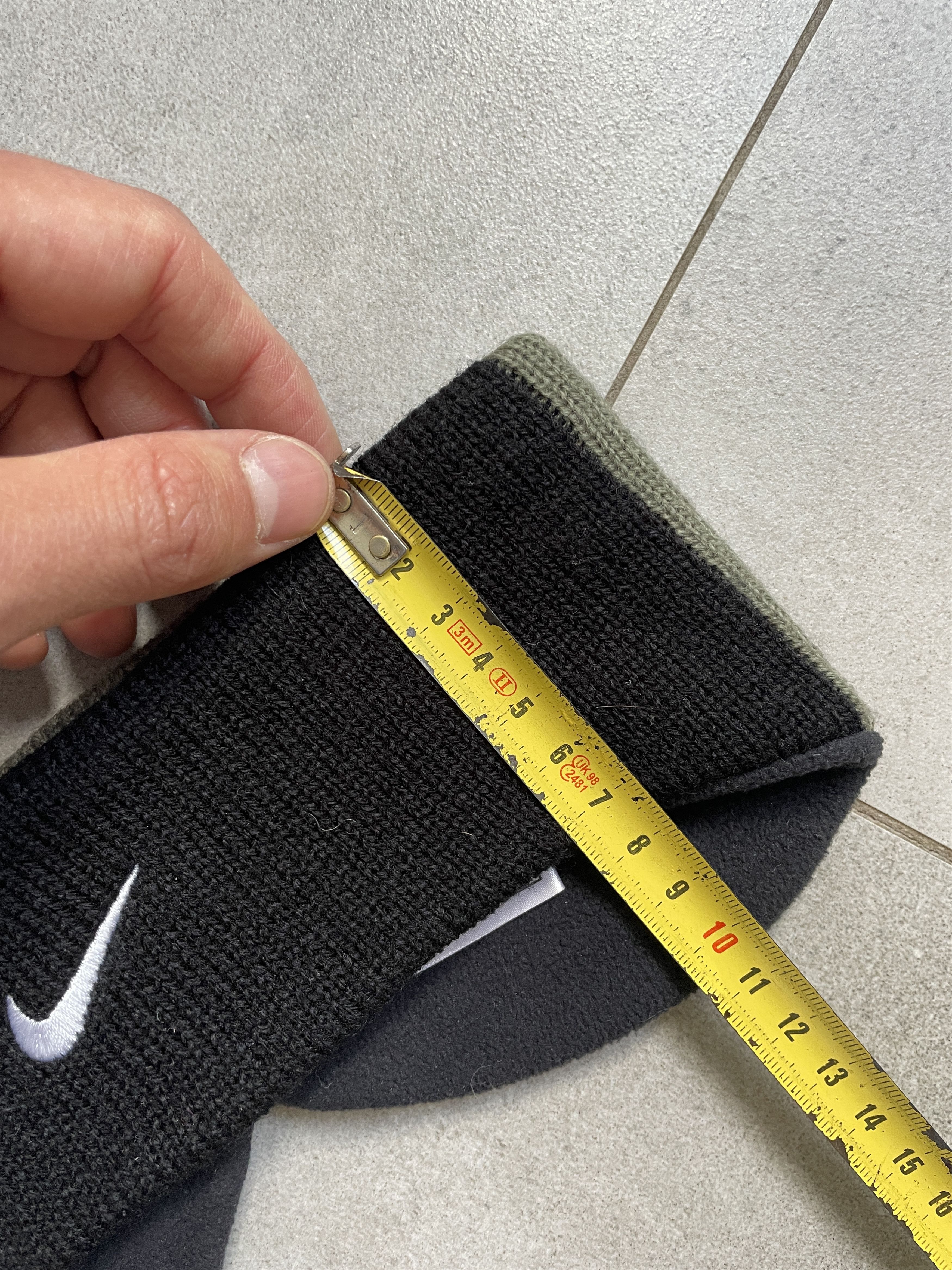 Nike Y2K NIKE BLACK KHAKI WINTER HEADBAND Size ONE SIZE - 9 Thumbnail