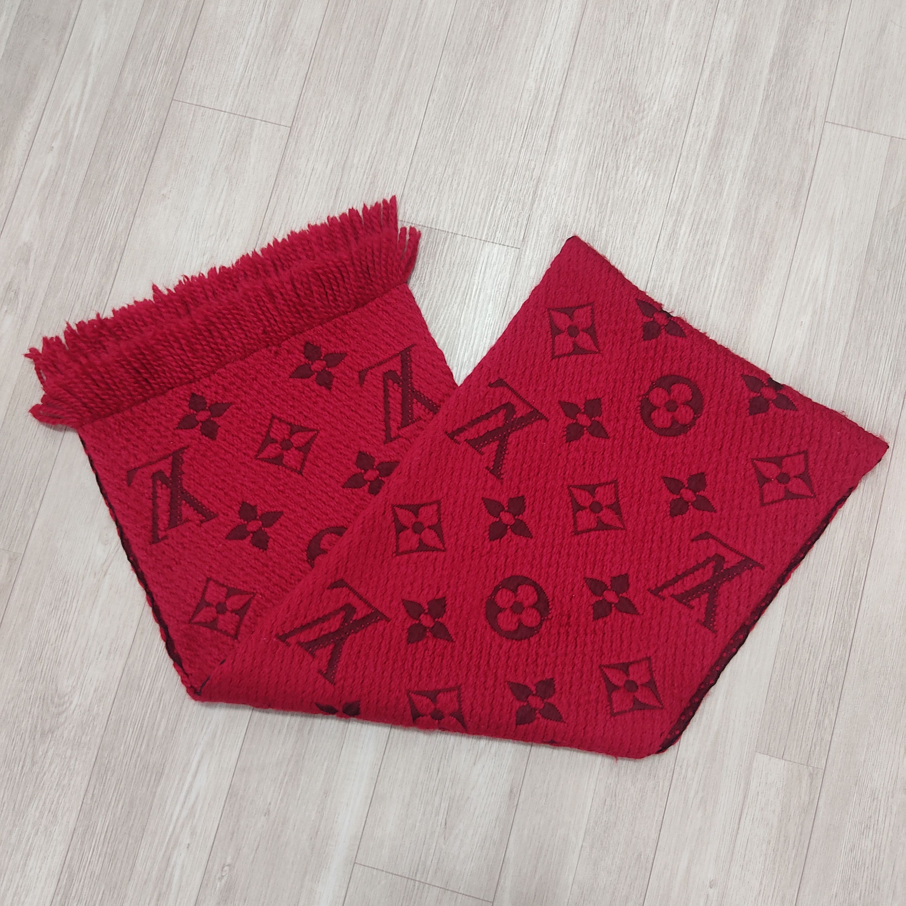 Louis Vuitton LOUIS VUITTON Logomania Monogram Wool Silk Wrap Scarf Size ONE SIZE - 7 Thumbnail