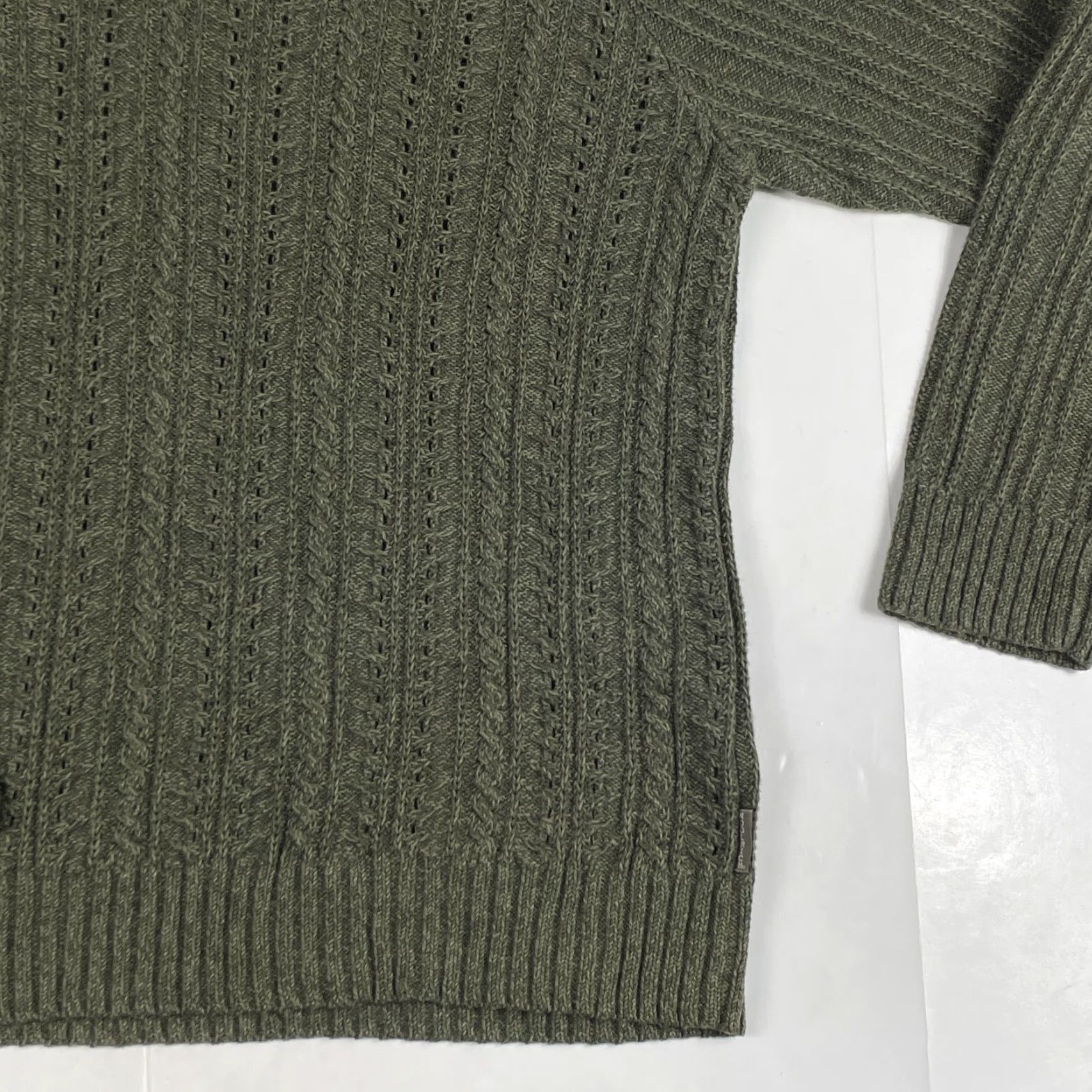 Vintage VINTAGE Woolrich Sweater Mens Medium Green Ramie V Neck Pullover Golf Hiking Outdoor Size US M / EU 48-50 / 2 - 4 Thumbnail
