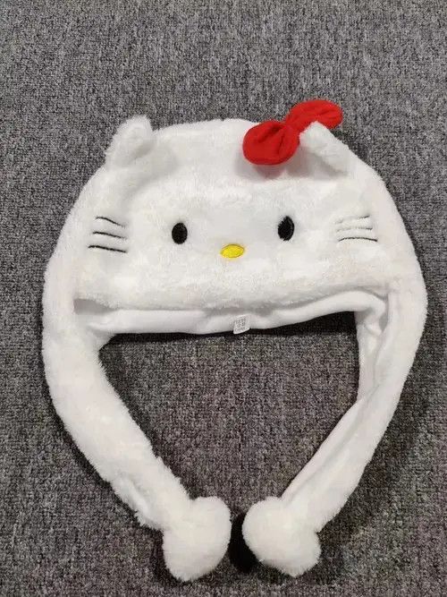Other Hello Kitty Cat White Color Beanie Hat Size ONE SIZE - 1 Thumbnail