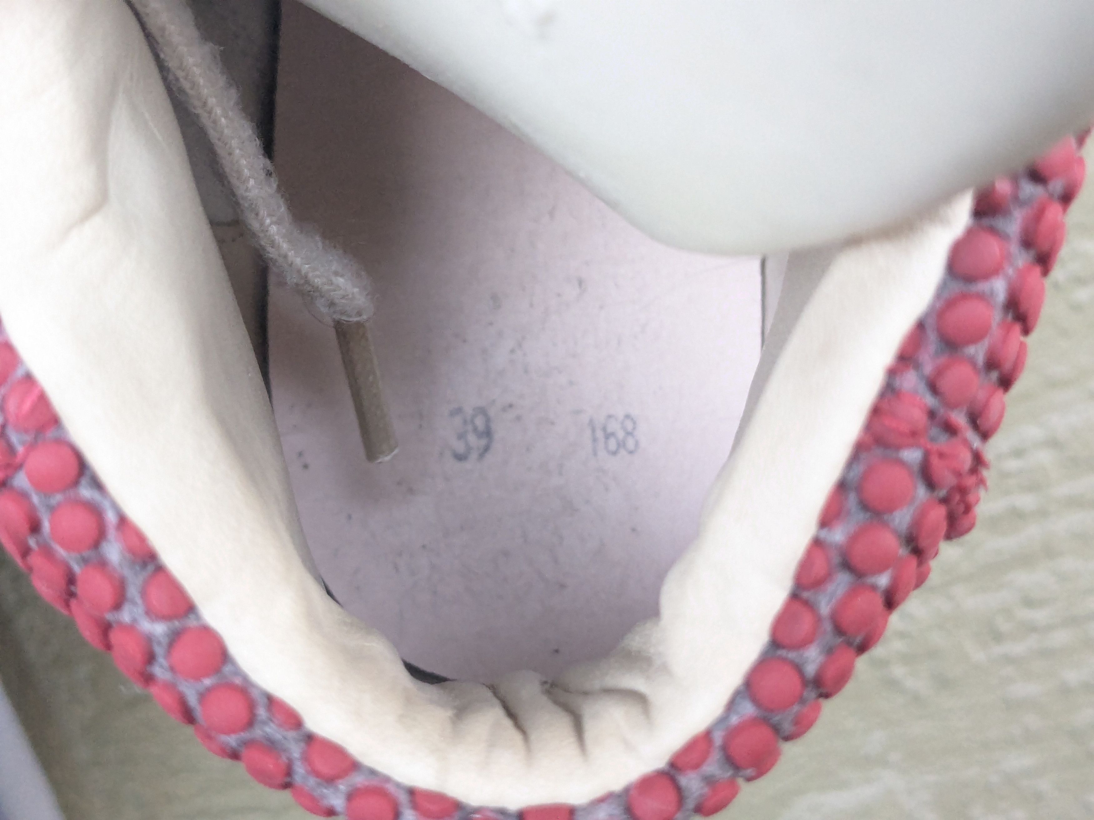 Maison Margiela Maison Margiela GAT High Tops Red 6 39 Rubber Leather Size US 6 / EU 39 - 10 Thumbnail