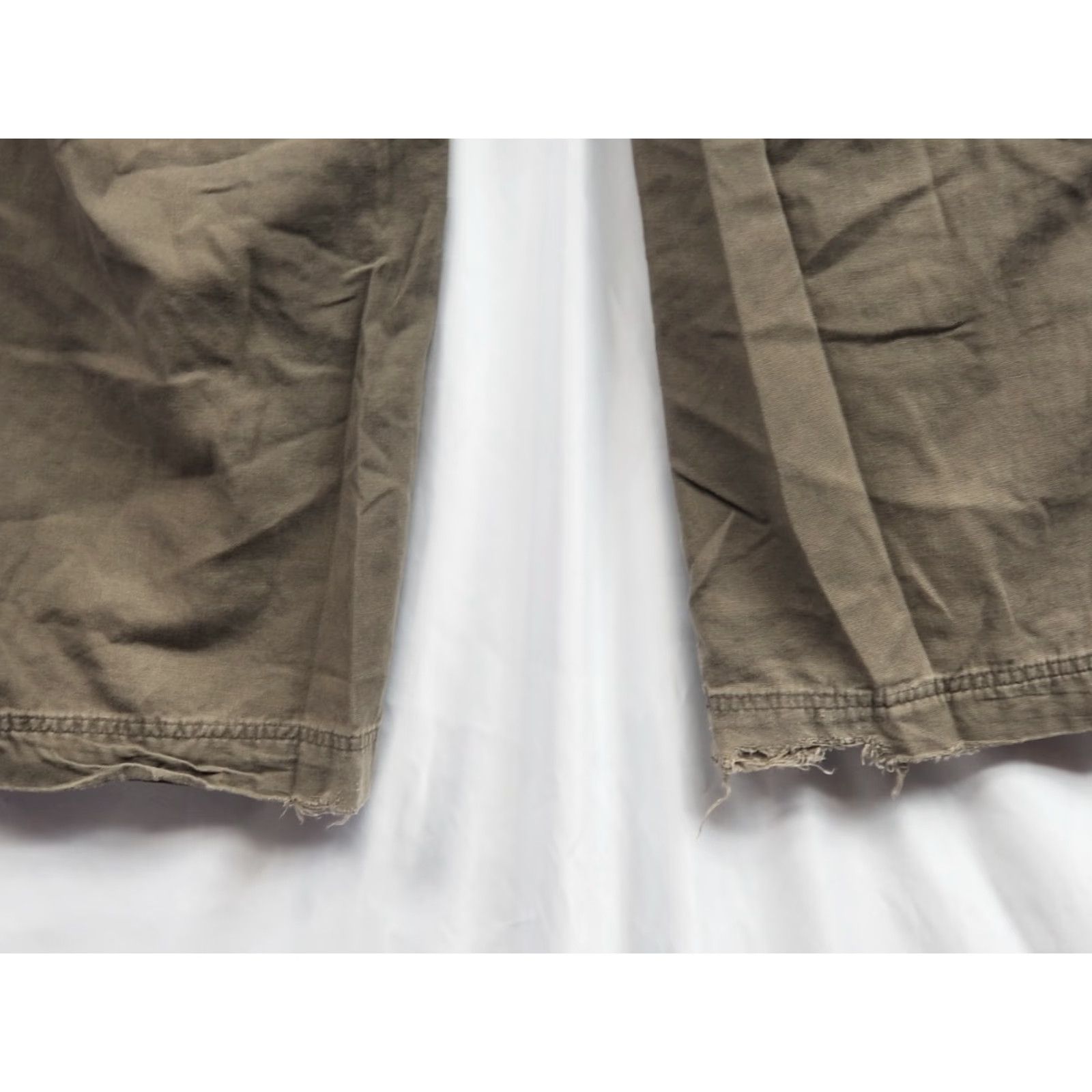 Vintage Columbia Pants Mens Regular Khaki 38x32 Canvas Omni-Shield Outdoor Pockets Straight Modern? Size US 38 / EU 54 - 6 Thumbnail
