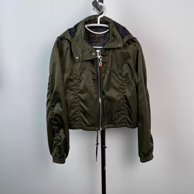 Louis Vuitton Louis Vuitton Dark green cotton assault jacket Size S / US 4 / IT 40 - 2 Thumbnail
