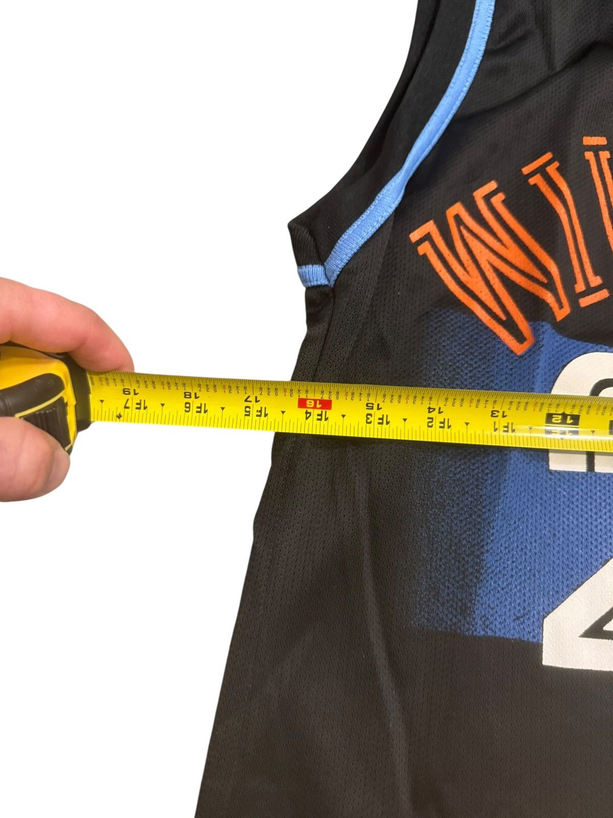 Champion Vtg Gerald Wilkins Cleveland Cavs Champion Jersey NBA Sz 36 Size US S / EU 44-46 / 1 - 3 Thumbnail