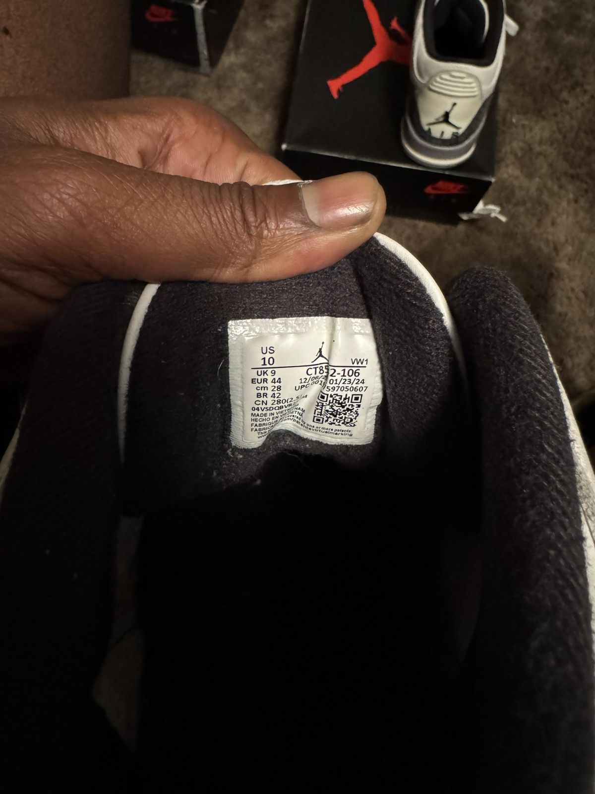 Jordan Brand Jordan 3 Cement Grey Size US 10 / EU 43 - 5 Thumbnail