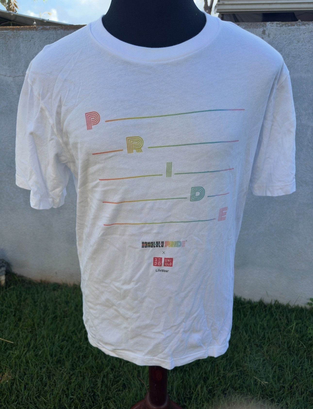 Uniqlo Uniqlo T-Shirt Honolulu Pride Life Wear Hawaii Print Men's M Size US M / EU 48-50 / 2 - 1 Thumbnail
