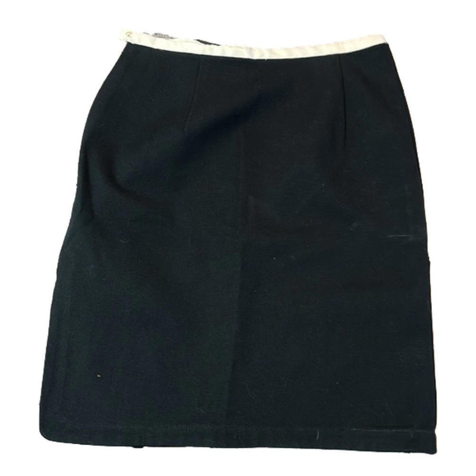 St. John St. John Sport Black Skirt with Satin Bow Size 26" / US 2 / IT 38 - 4 Thumbnail