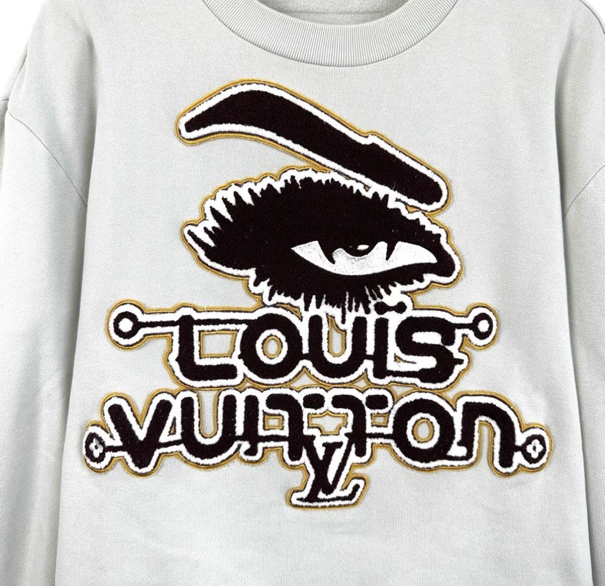 Louis Vuitton Louis Vuitton Eye Embroidery Flocked Logo Sweatshirt K12 Size US L / EU 52-54 / 3 - 6 Thumbnail