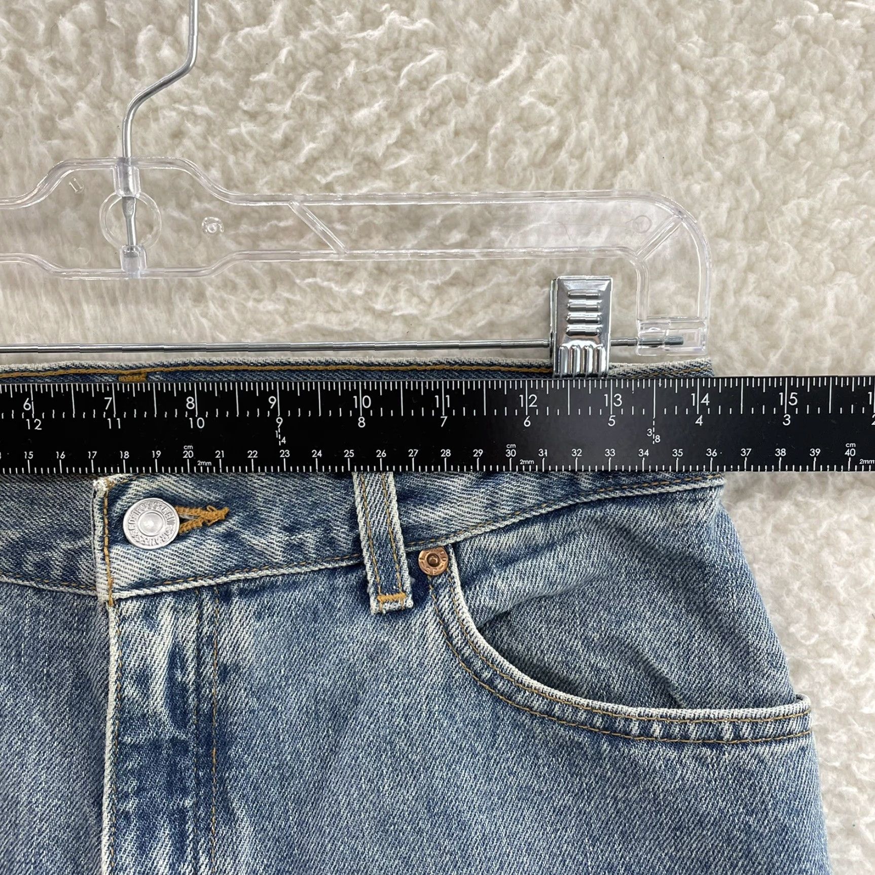 Levi's VINTAGE Levi's 550 Jeans Womens Denim High Waisted Tapered Straight Leg 90s 8 28 Blue Mens Womens Girls Size 30" / US 8 / IT 44 - 7 Thumbnail