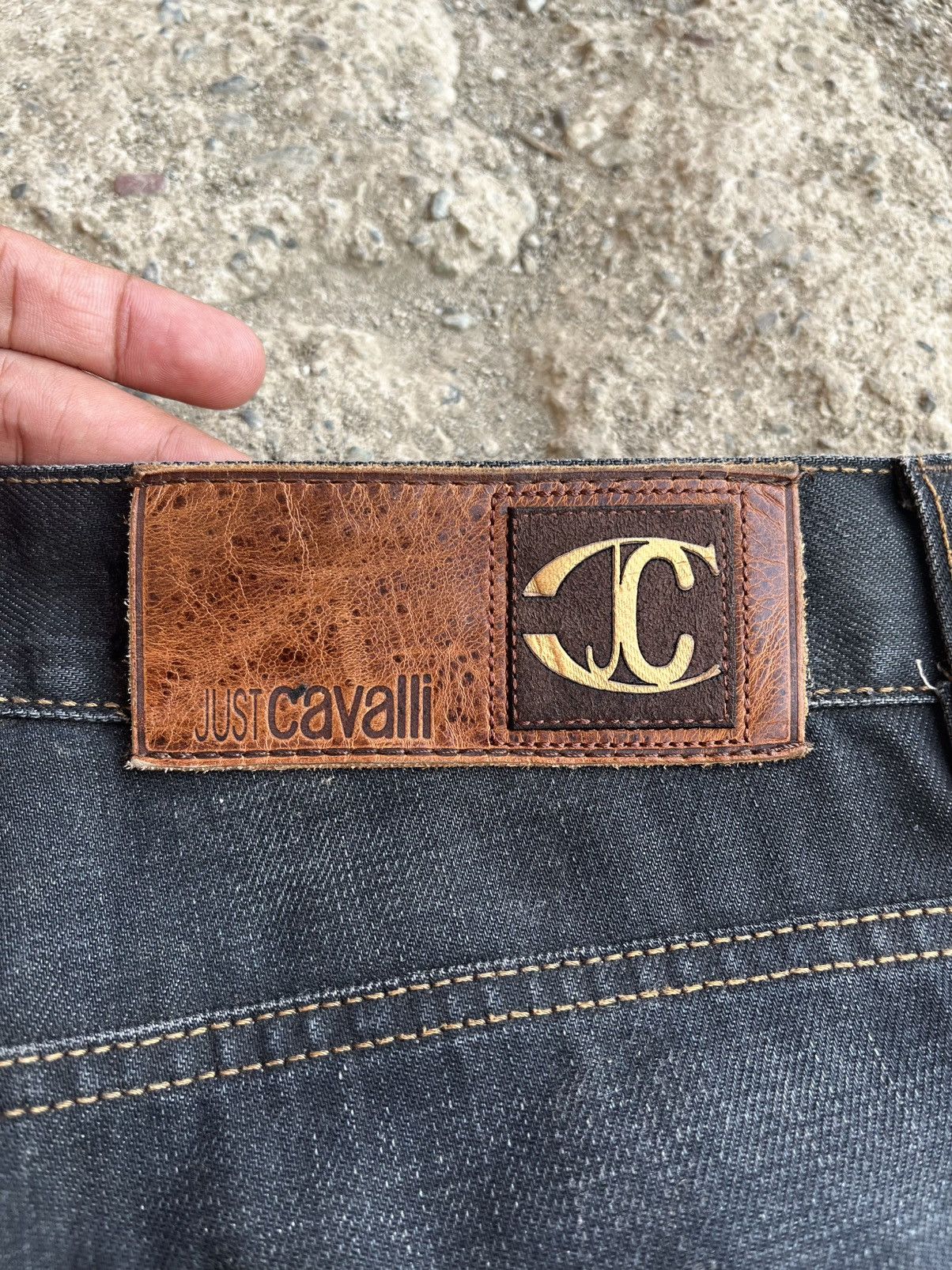 Just Cavalli AW2007 JUST CAVALLI BLACK WAXED SPIRAL JEANS Size US 31 - 12 Thumbnail