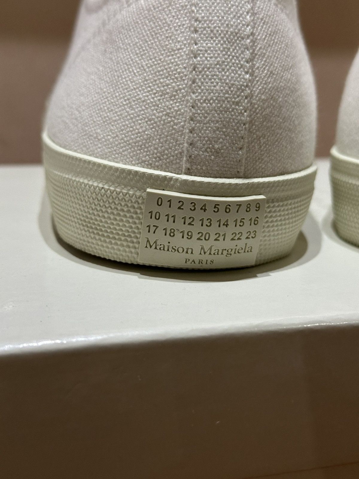 Maison Margiela Maison Margiela Tabi Sneakers Size US 7 / EU 40 - 6 Thumbnail