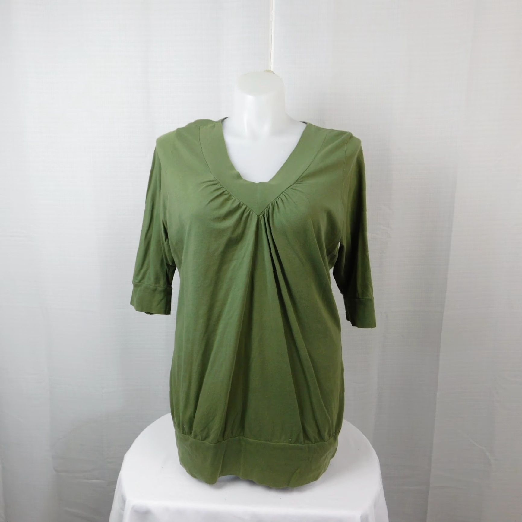 Torrid Torrid Blouse Shirt 2X Olive Green 3/4 Sleeve V-Neck Cotton Top Womens Plus Size Basic Knit S/S Casual Workwear Size XXL / US 16-18 / IT 52-54 - 2 Thumbnail