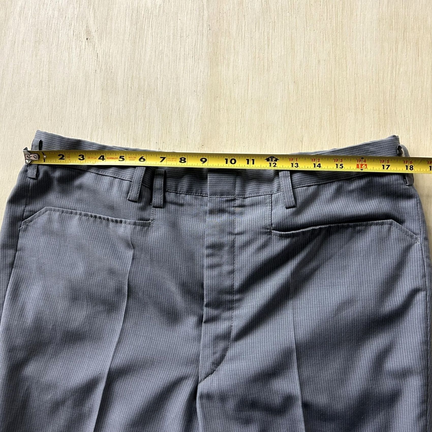 Vintage Vintage Gray Stripe Dress Pants Mens 36x27 Straight Leg Flat Front Workwear Pants Size US 36 / EU 52 - 3 Thumbnail