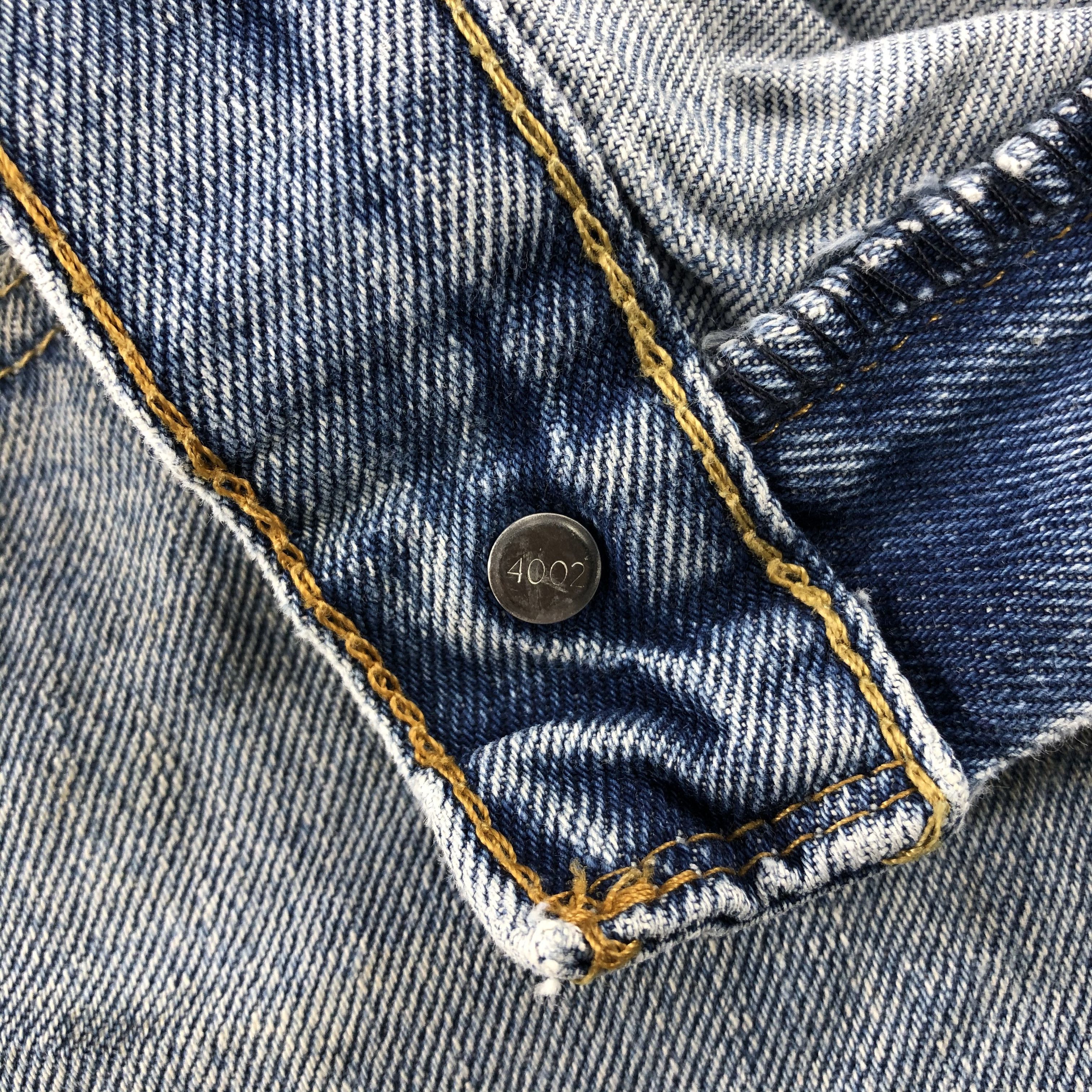 Levi's × Vintage Vintage Blue Wash Levis 550 Jeans-JM2995 Size US 33 - 12 Thumbnail