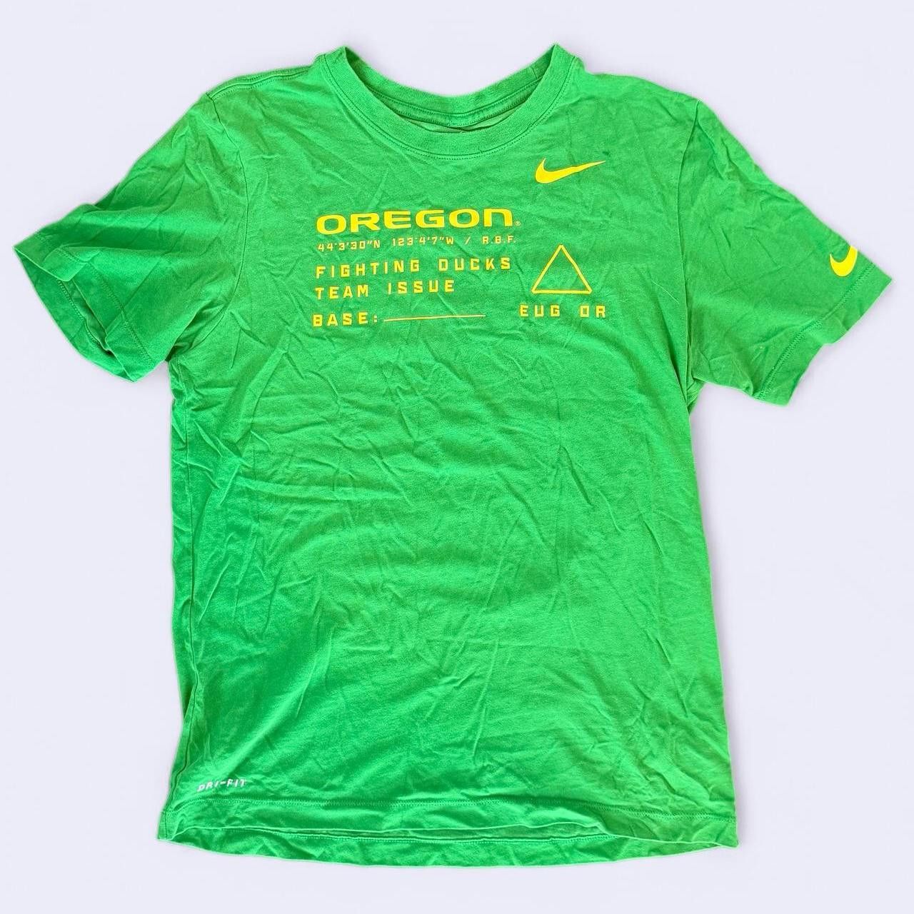 Nike Nike Men's green T-shirts Size US S / EU 44-46 / 1 - 1 Preview