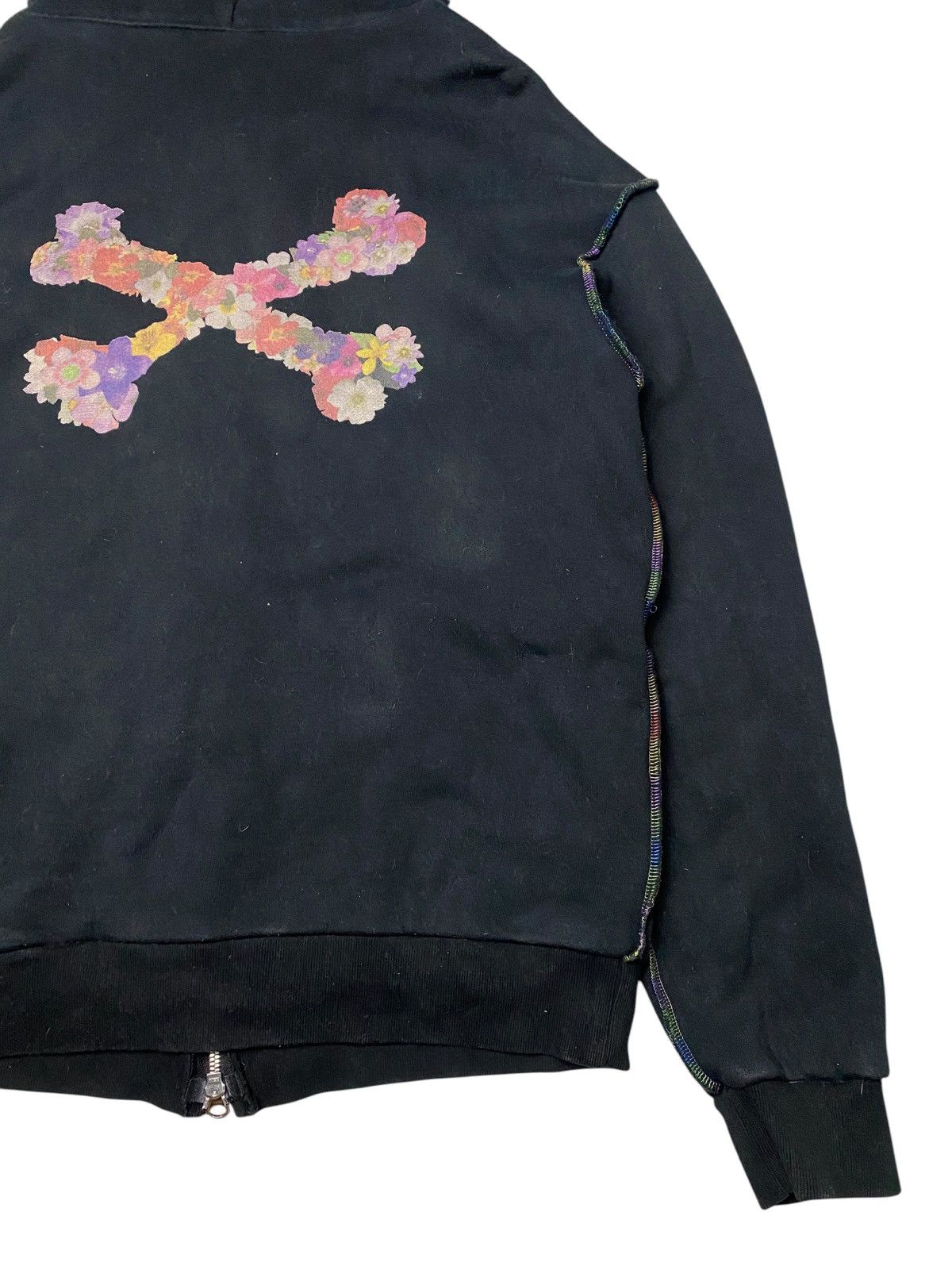 2000's Random Japan Floral Unfinished Hoodie