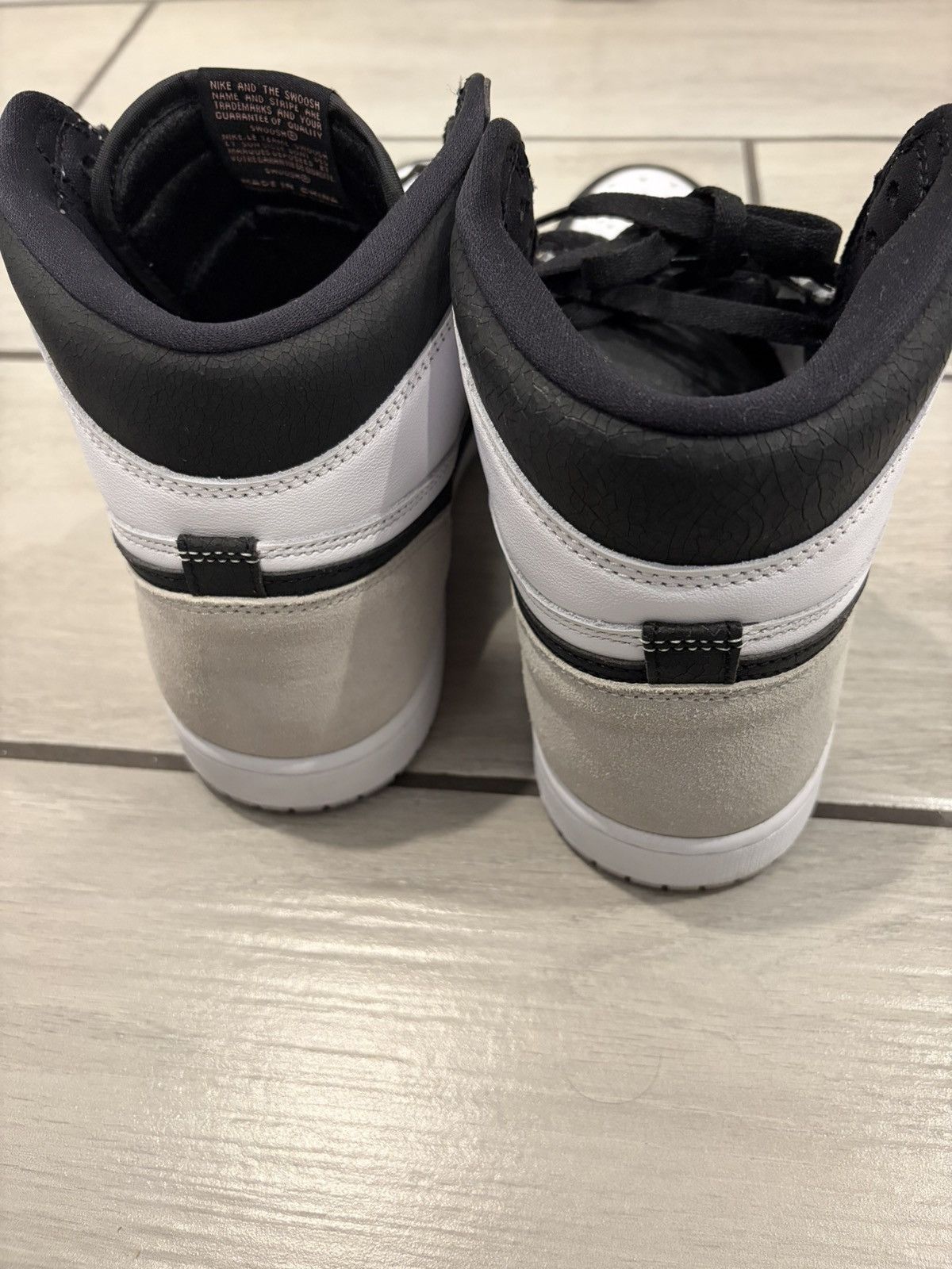 Nike Air Jordan 1 Retro High OG Size US 11.5 / EU 44-45 - 3 Thumbnail