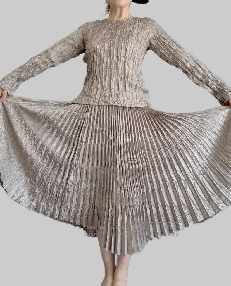 Issey Miyake Issey Miyake Gray Long Sleeve Size M / US 6-8 / IT 42-44 - 1 Thumbnail