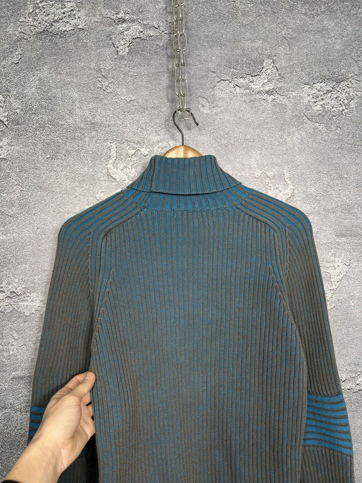 Chevignon Vintage Chevignon Ribbed Turtleneck Sweater A Blue Pattern Size US M / EU 48-50 / 2 - 17 Thumbnail