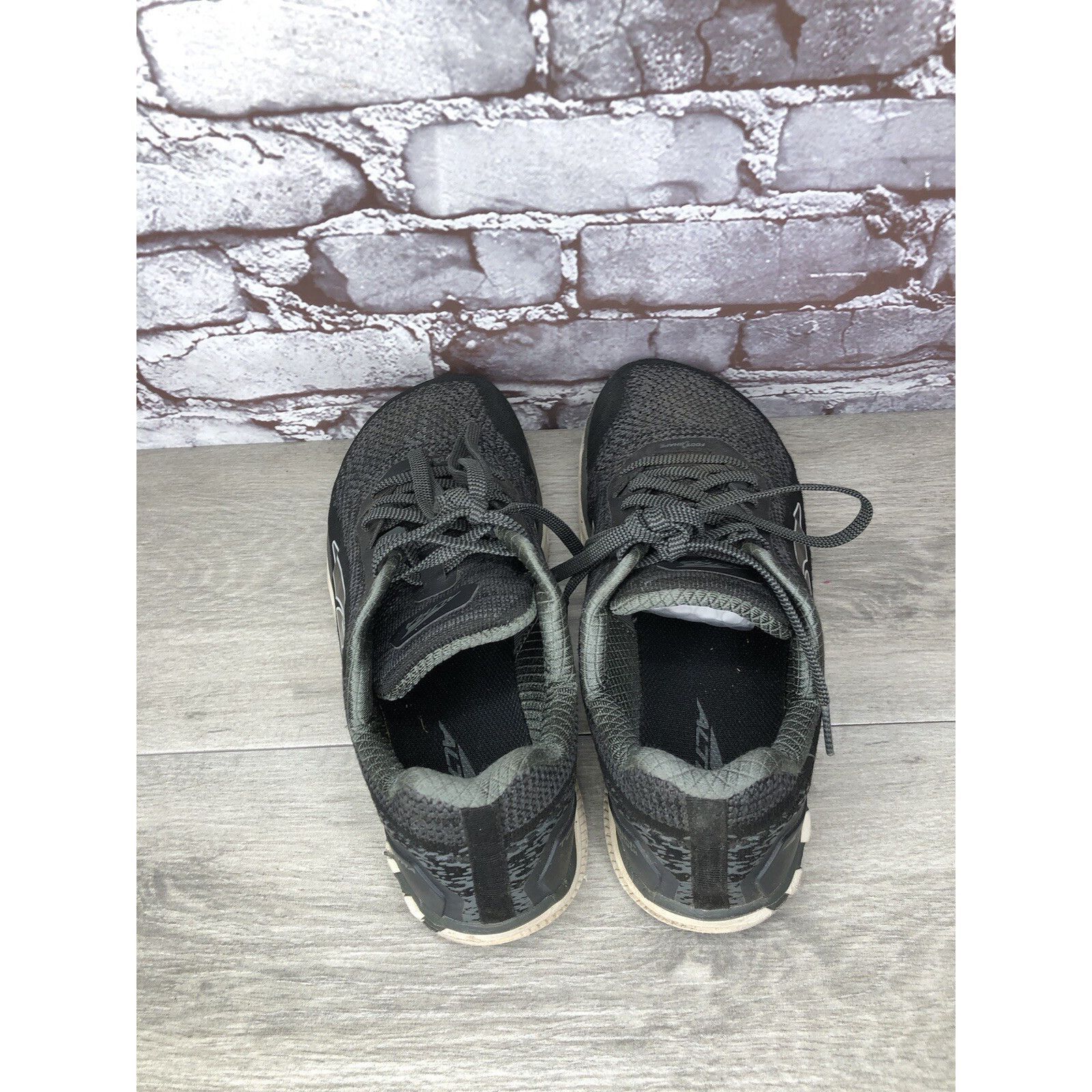 Altra Altra Torin 4 Black Fabric Athletic Gym Running Sneakers Men Size US 8.5 / EU 41-42 - 5 Thumbnail