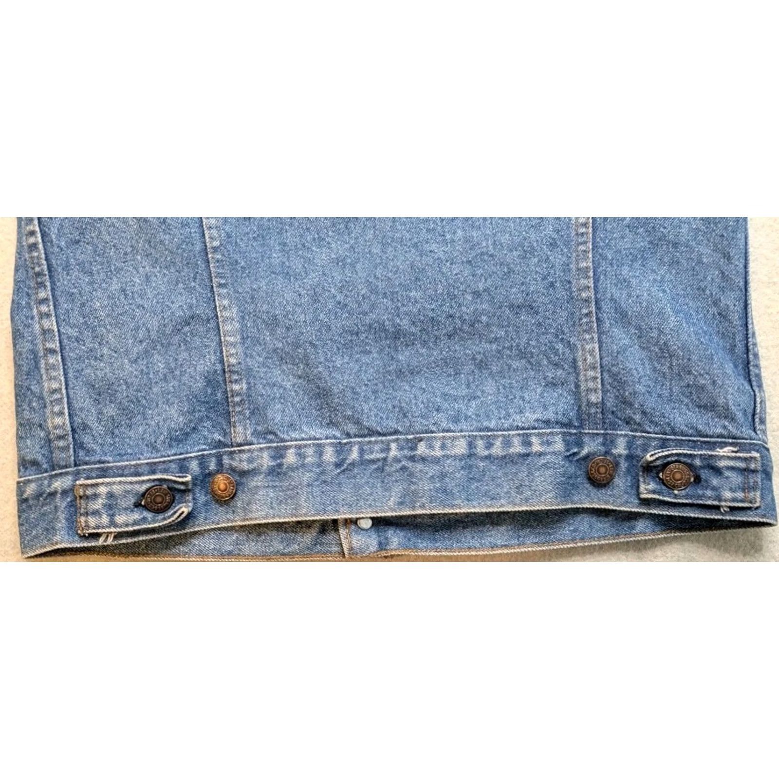 Levi's VINTAGE Levi’s Jacket Denim Trucker 70506-0214 Size 40 Blue Unlined 80s 90s USA Mens Size US XXS / EU 40 - 6 Thumbnail