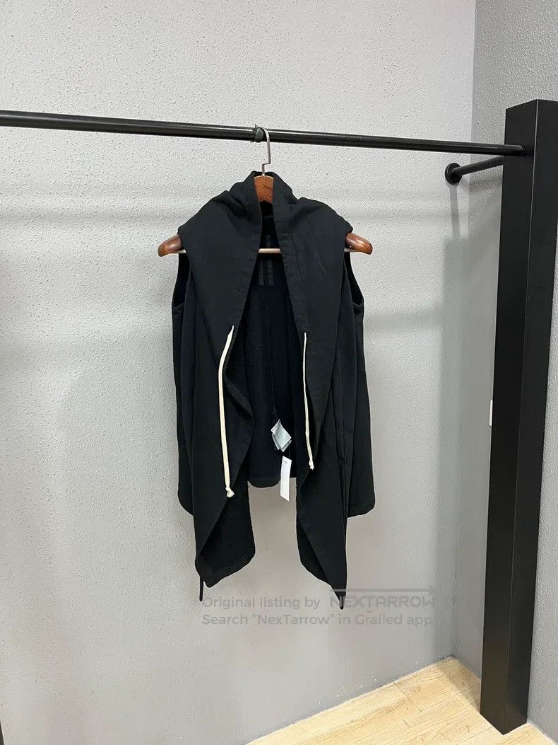 Rick Owens Rick Owens Wizard Hat Shawl Jacket Size S / US 4 / IT 40 - 1 Thumbnail